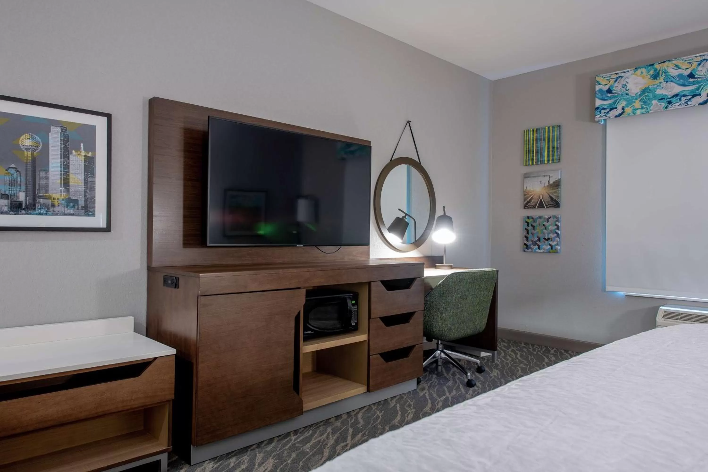 Bedroom, Bed in Hampton Inn & Suites Duncanville Dallas, Tx