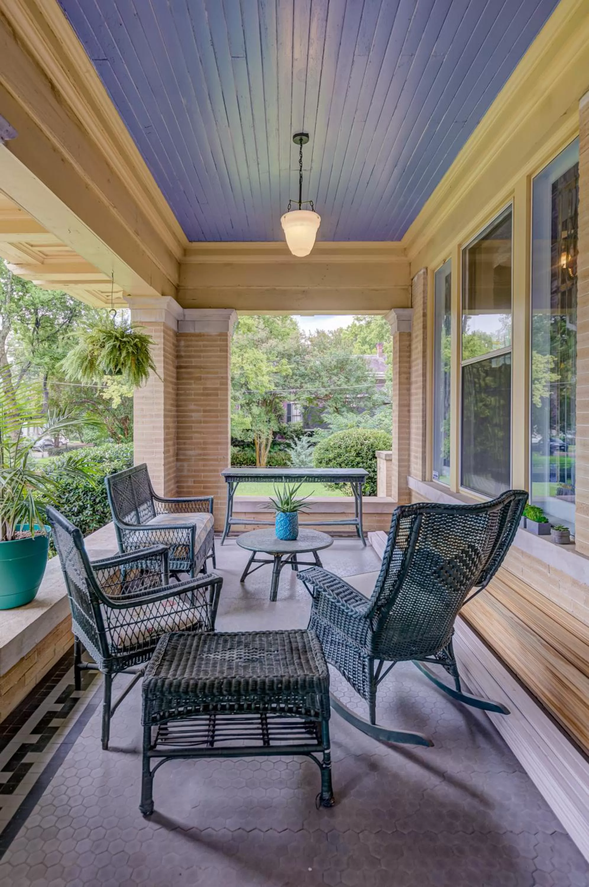Patio in Oak Hall Bed and Breakfast