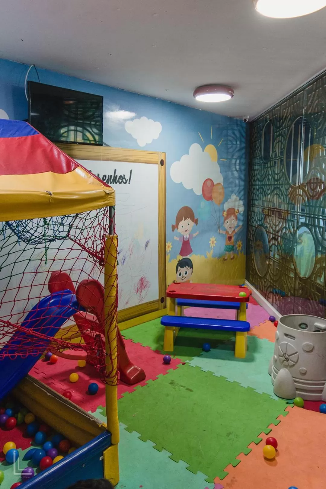 Kids's club in Paradiso Corporate