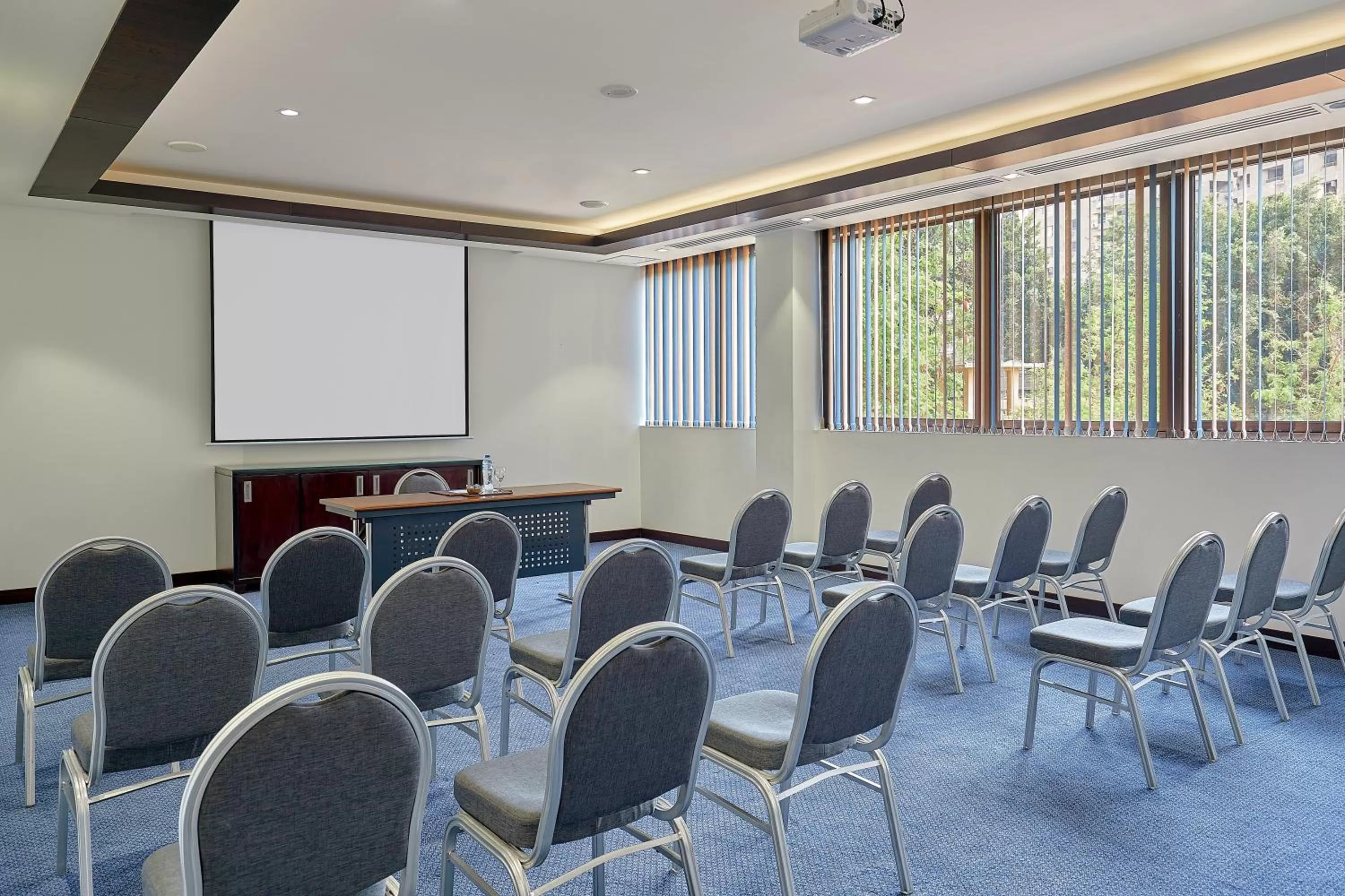 Meeting/conference room in Holiday Inn & Suites - Cairo Maadi by IHG