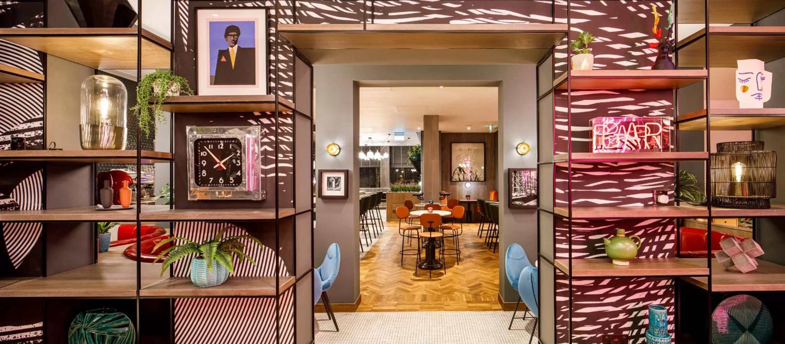 Lounge or bar in ibis Styles Edinburgh St Andrew Square