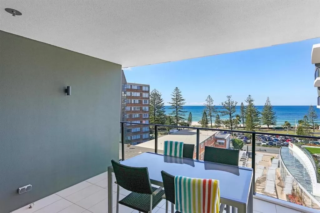 Balcony/Terrace in Ambience on Burleigh Beach