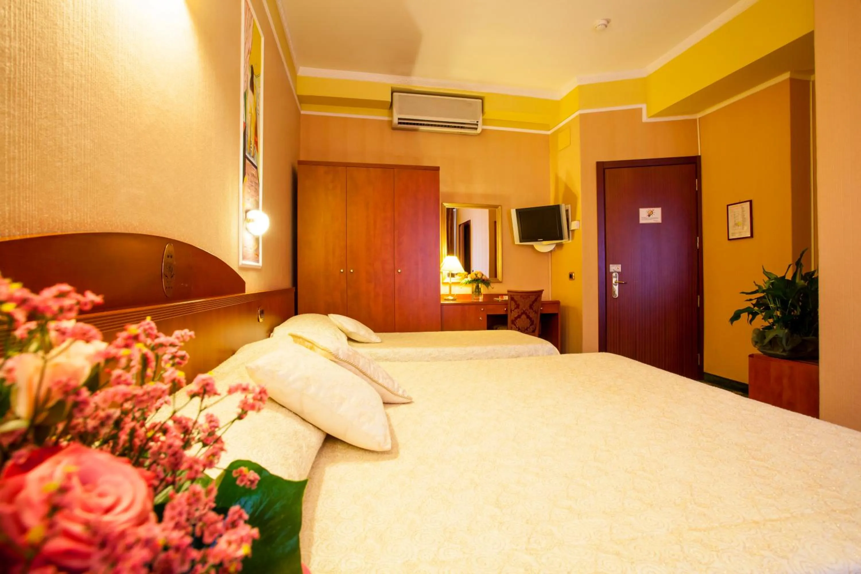 Photo of the whole room, Bed in Boutique Hotel Puccini