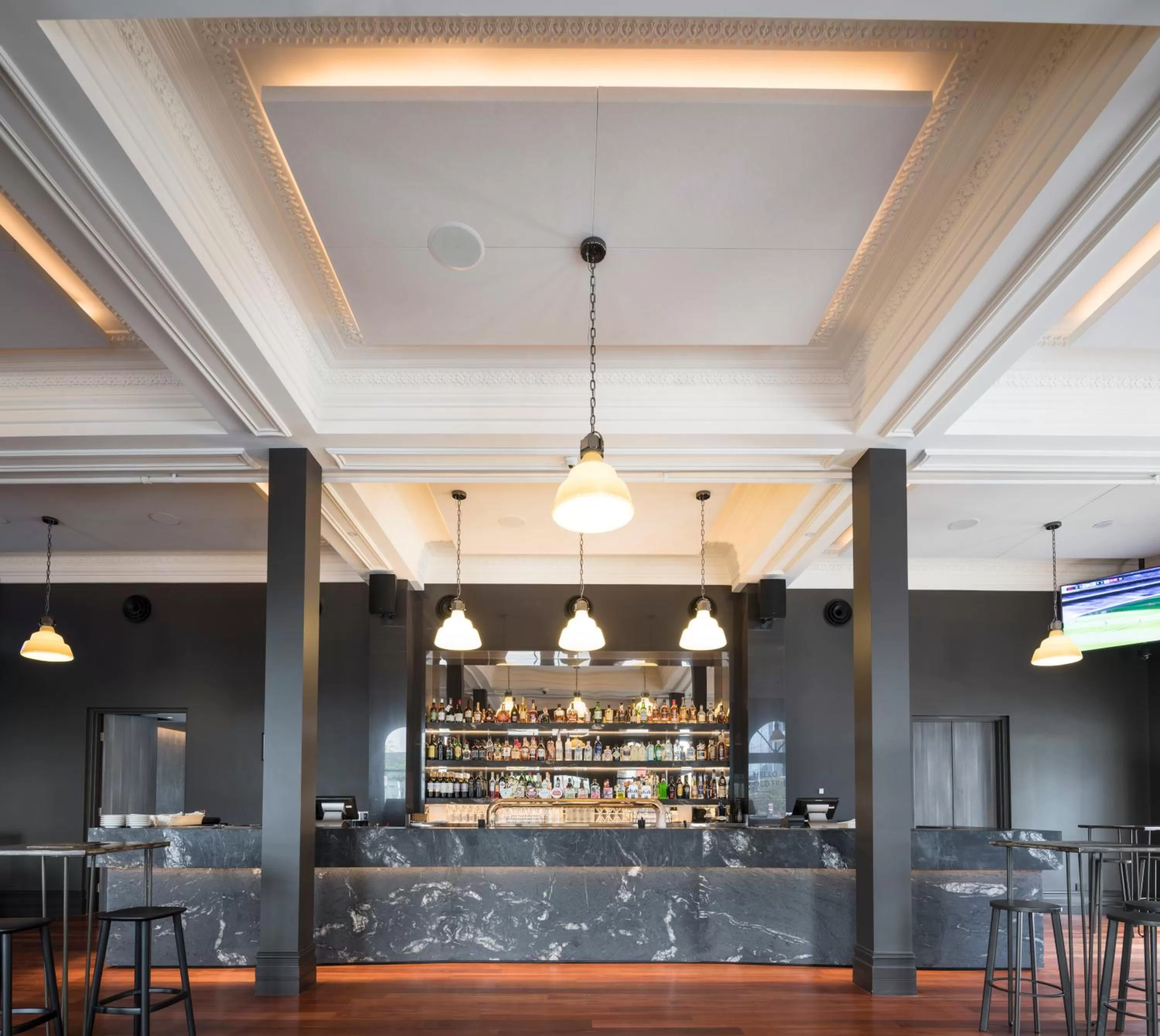 Restaurant/places to eat in The Melbourne Hotel