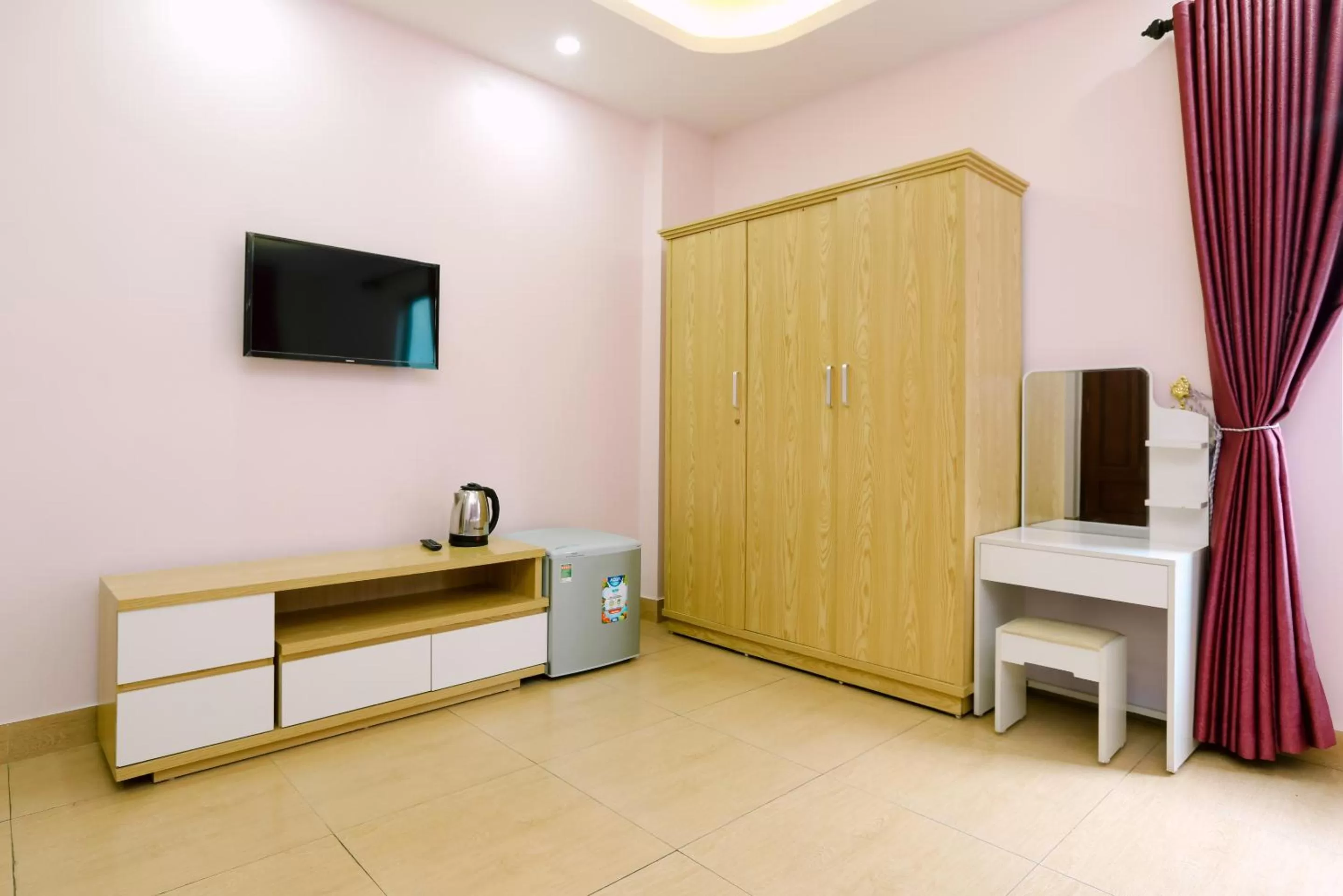 TV and multimedia in Tuan Anh Hotel