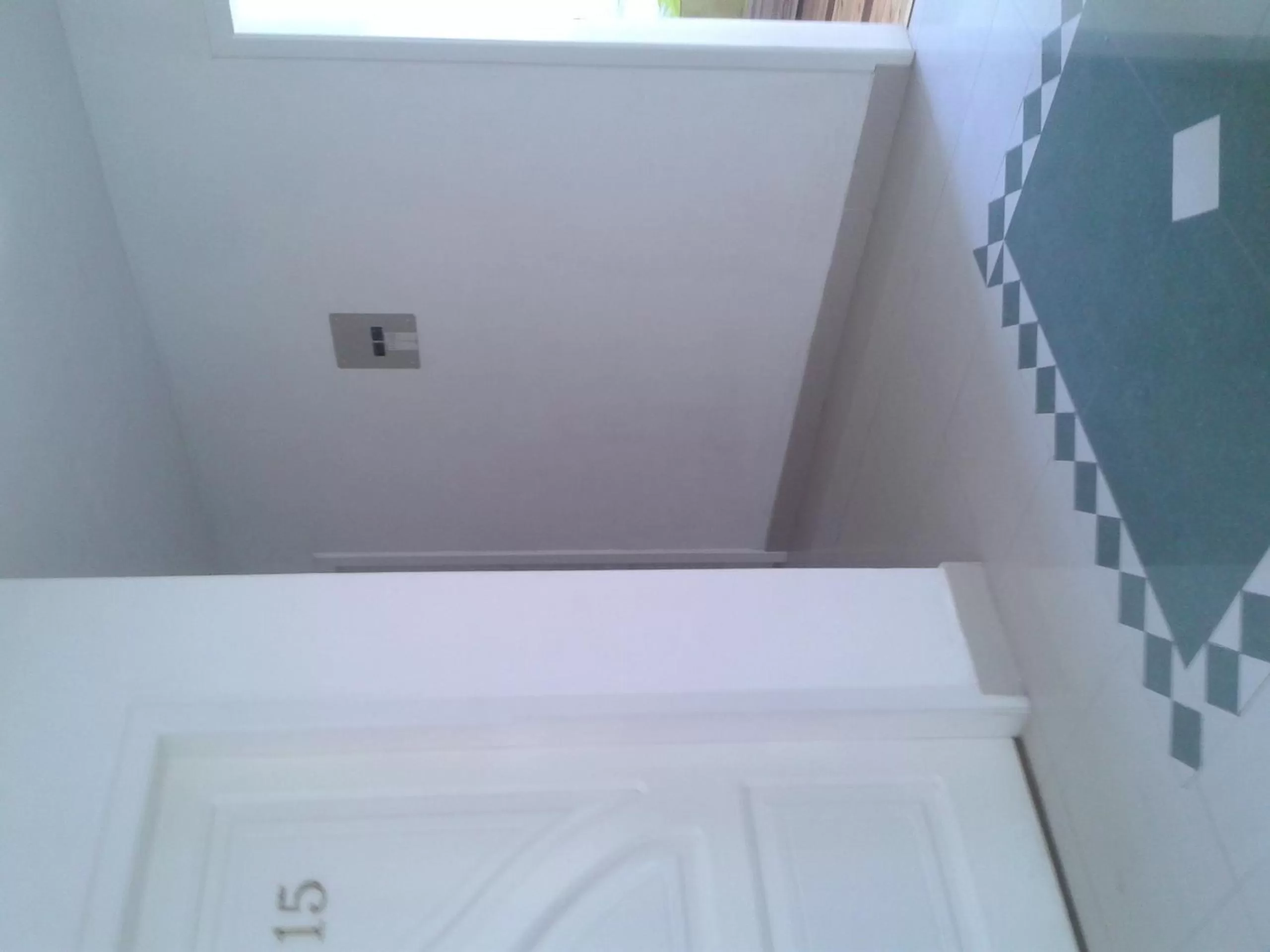 View (from property/room), Bathroom in Hotel Ventura