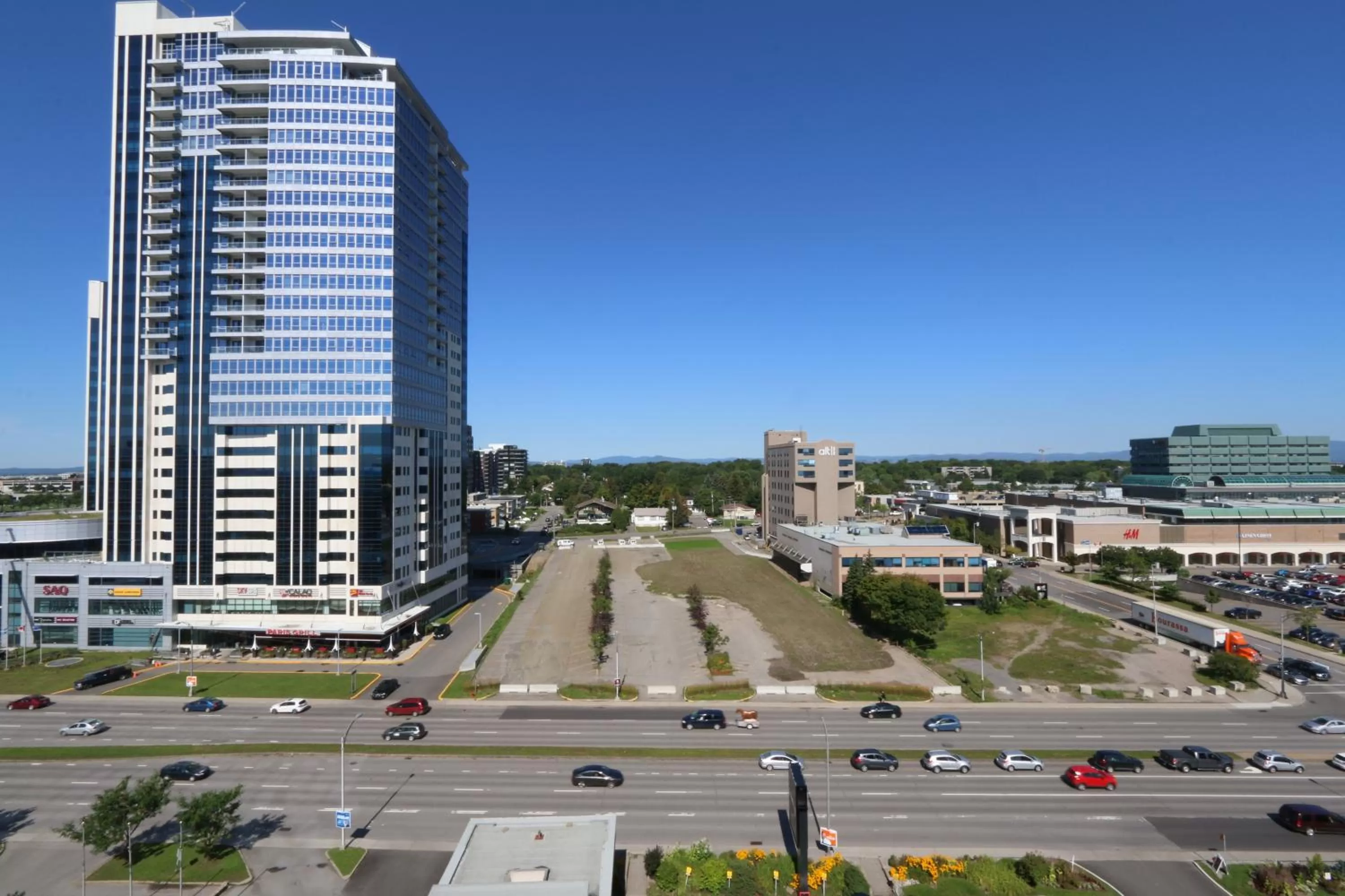 Day in Hotel Classique