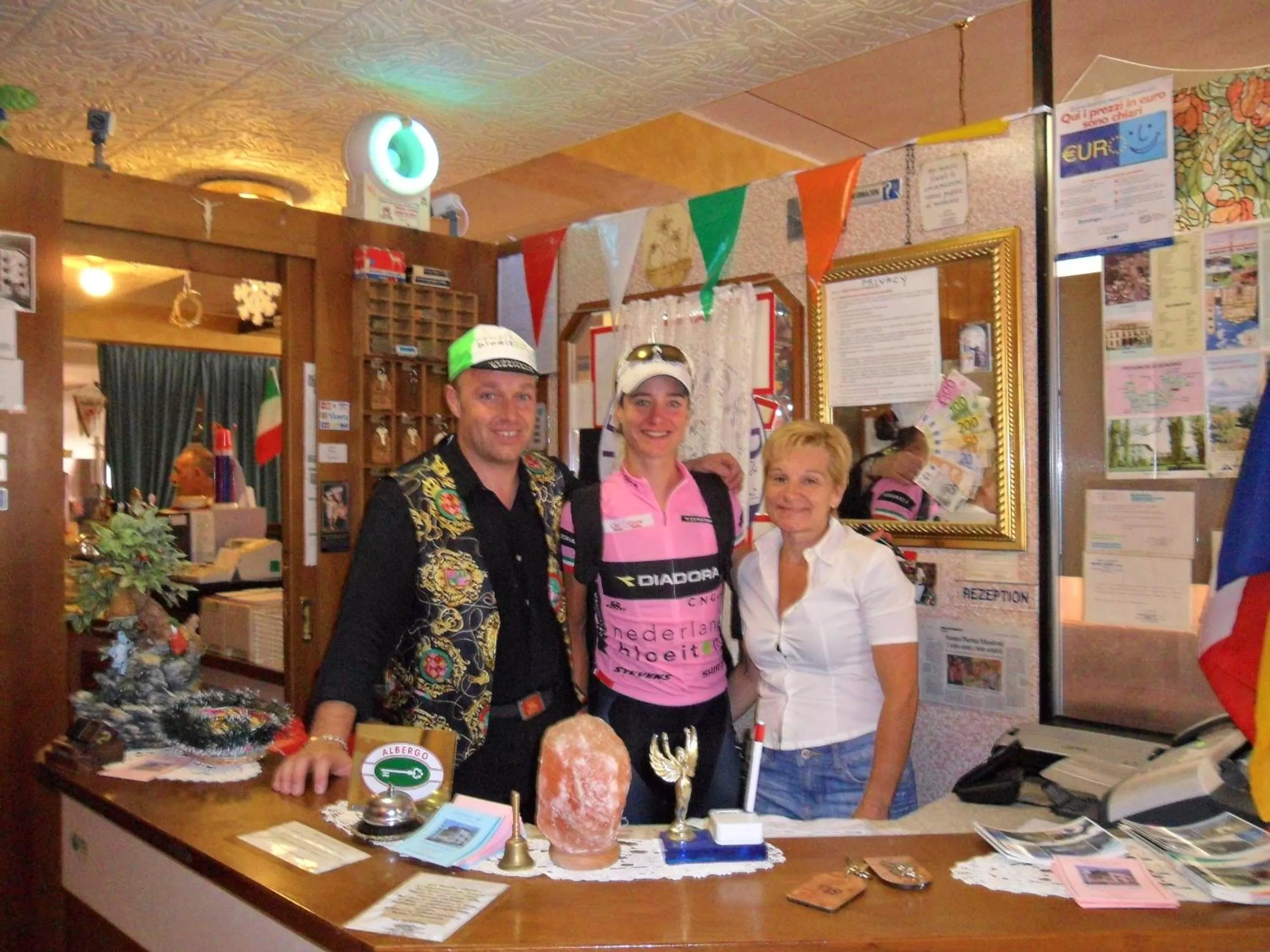 Lounge or bar in Albergo Motel Dosdè B&B