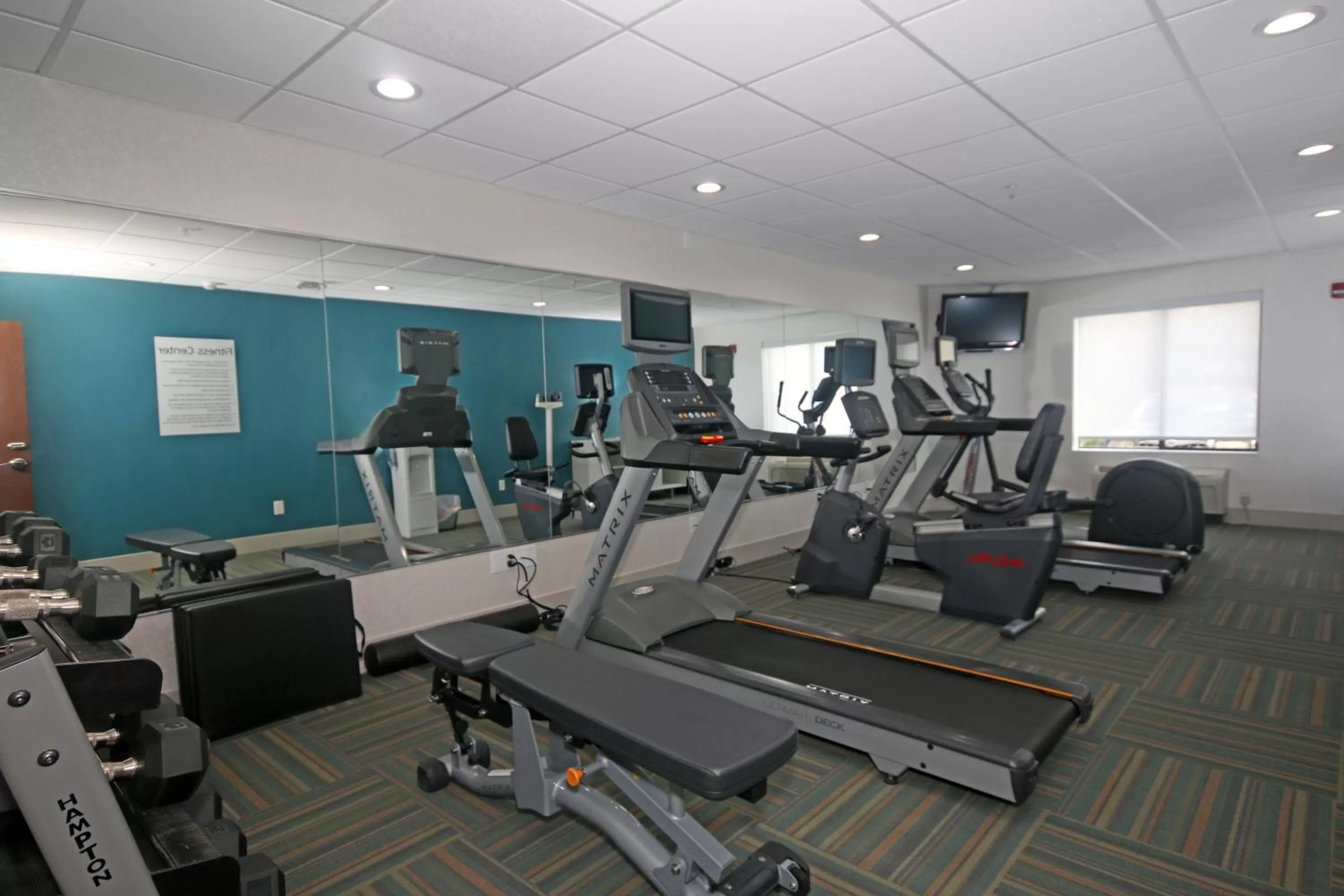 Spa and wellness centre/facilities in Holiday Inn Express Troutville-Roanoke North by IHG