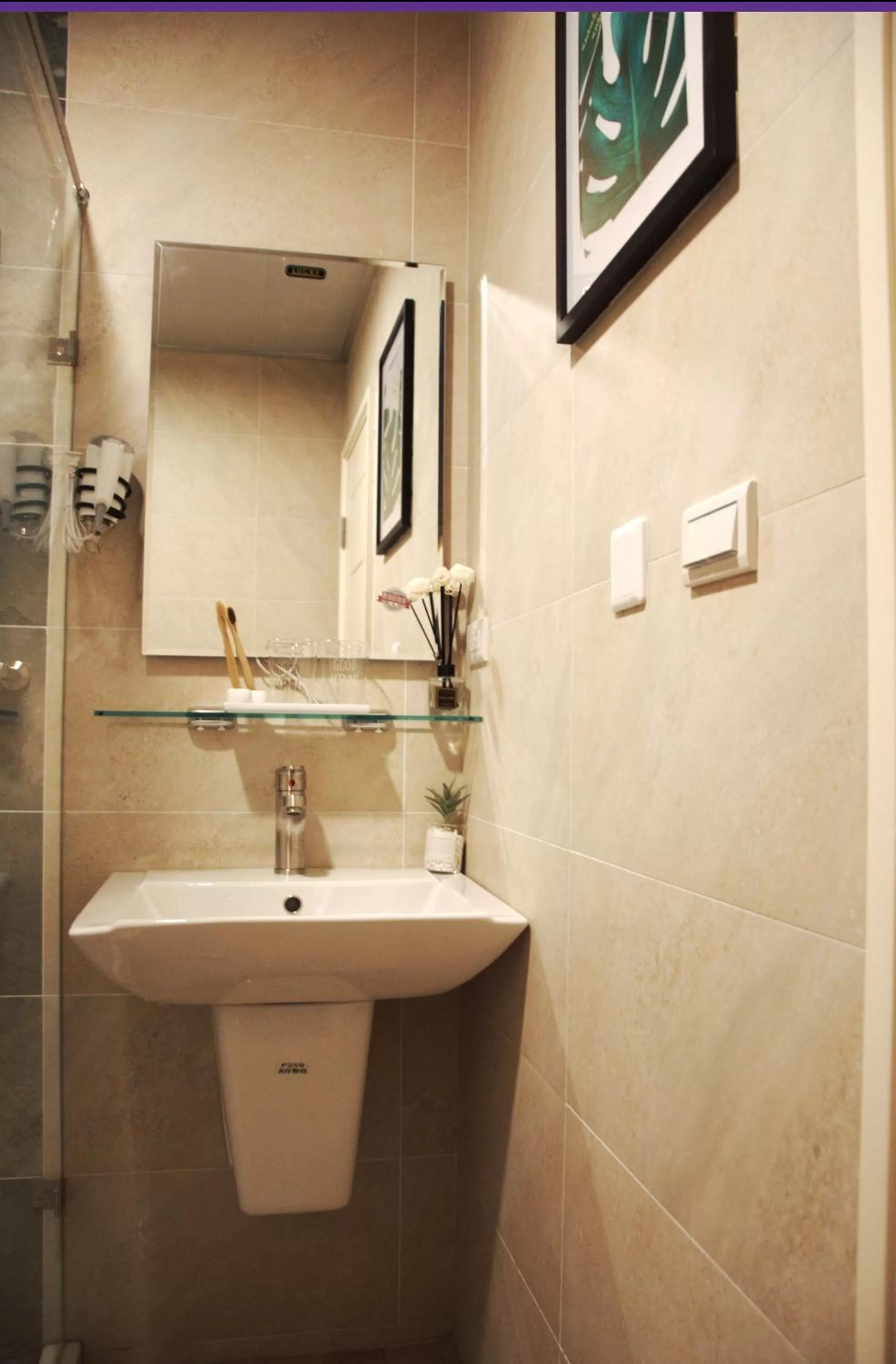 Shower in Blowing in the wind Homestay