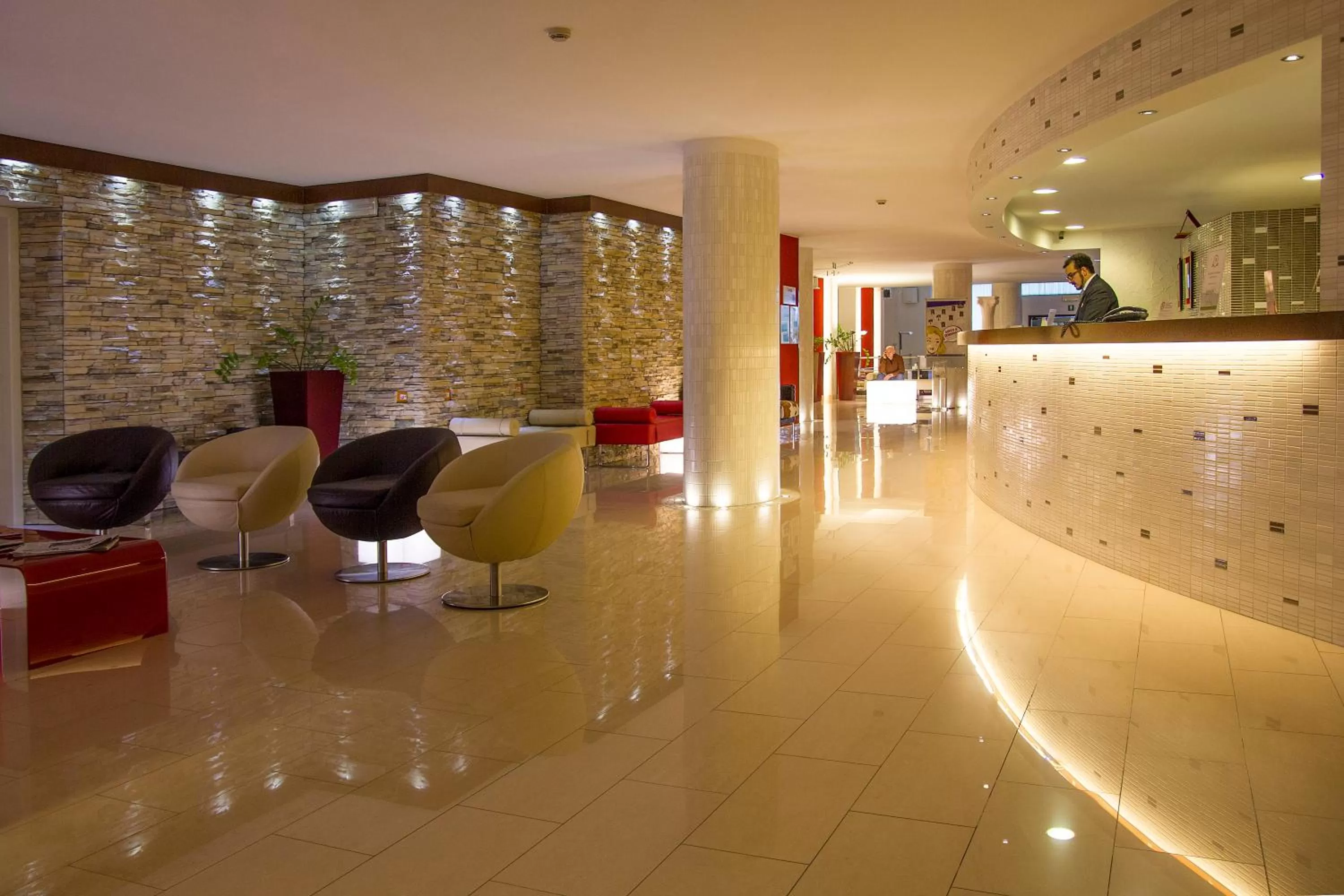Lobby or reception in Best Western Plus Soave Hotel