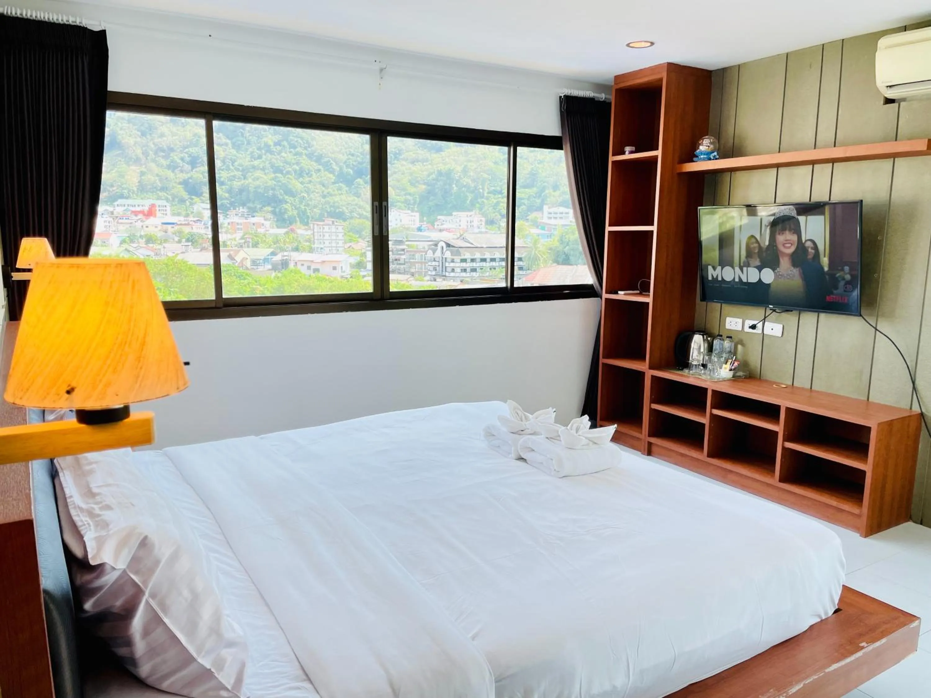 Bed in Good Nice Hotel