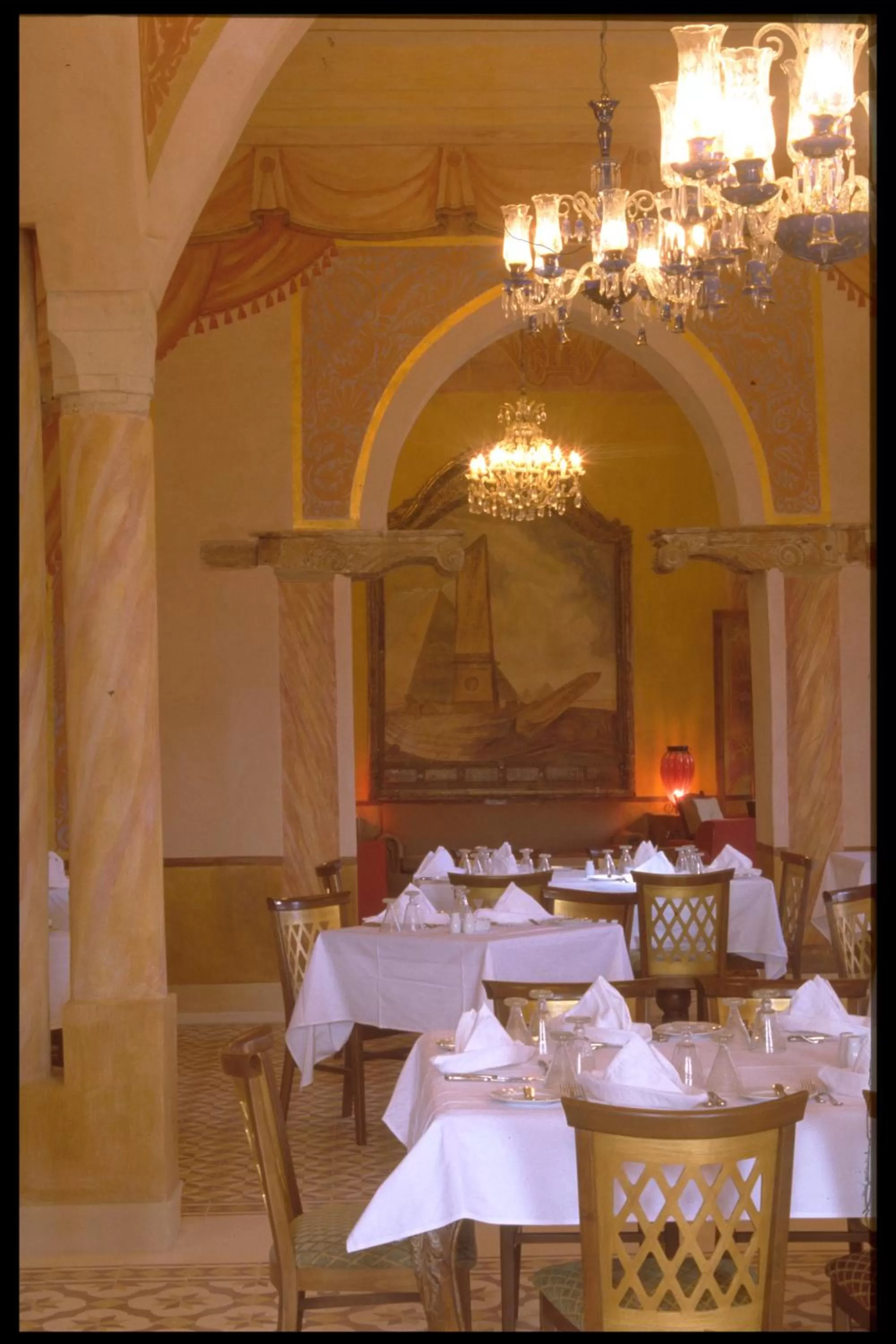 Restaurant/places to eat in Al Moudira Hotel