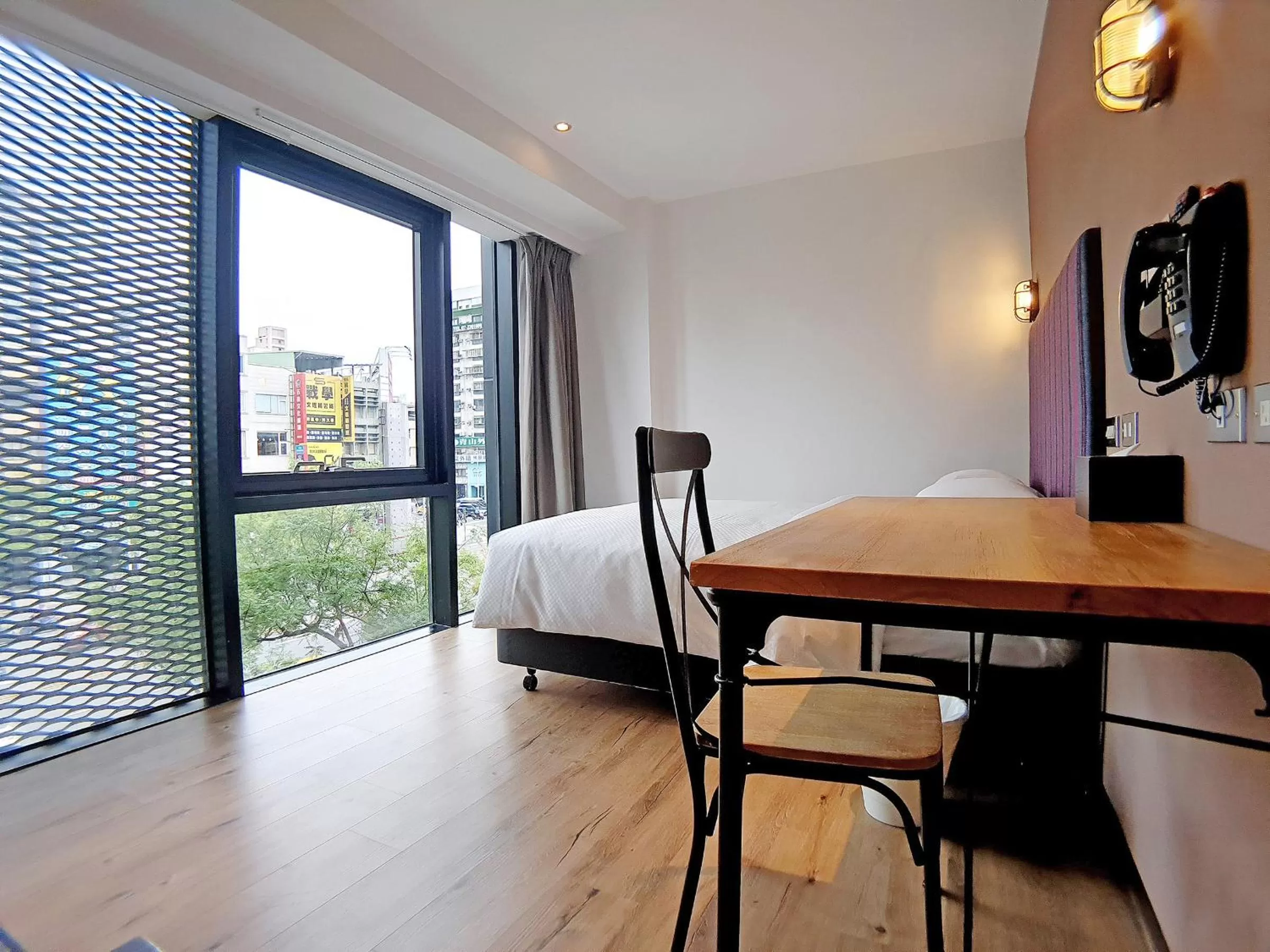 Dining Area in Jia's Inn