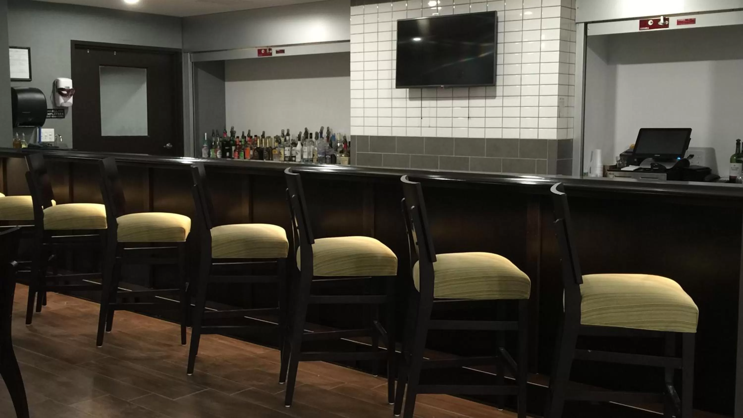 Lounge or bar in Holiday Inn Harrisburg East by IHG