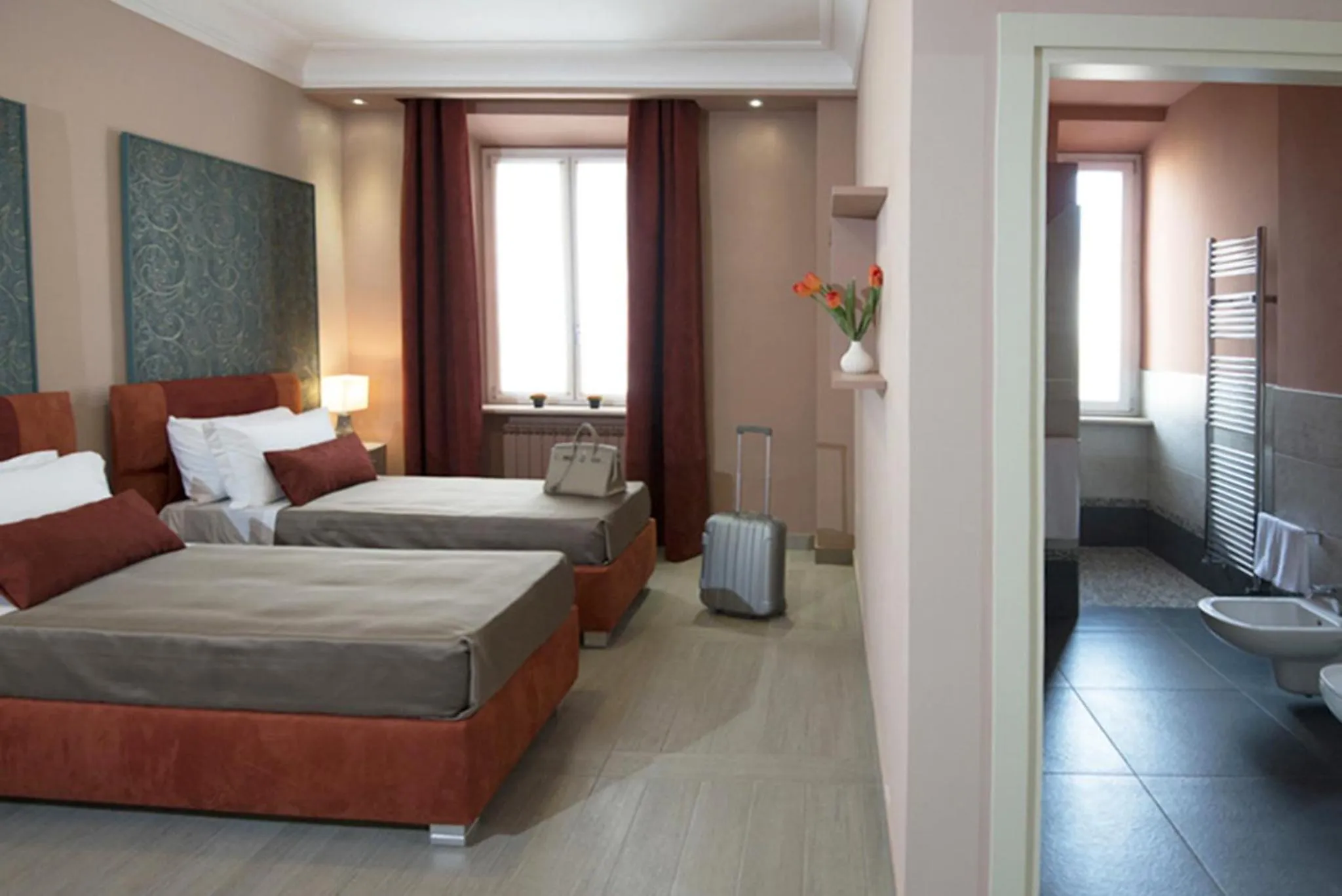 Bedroom in Halex room&food