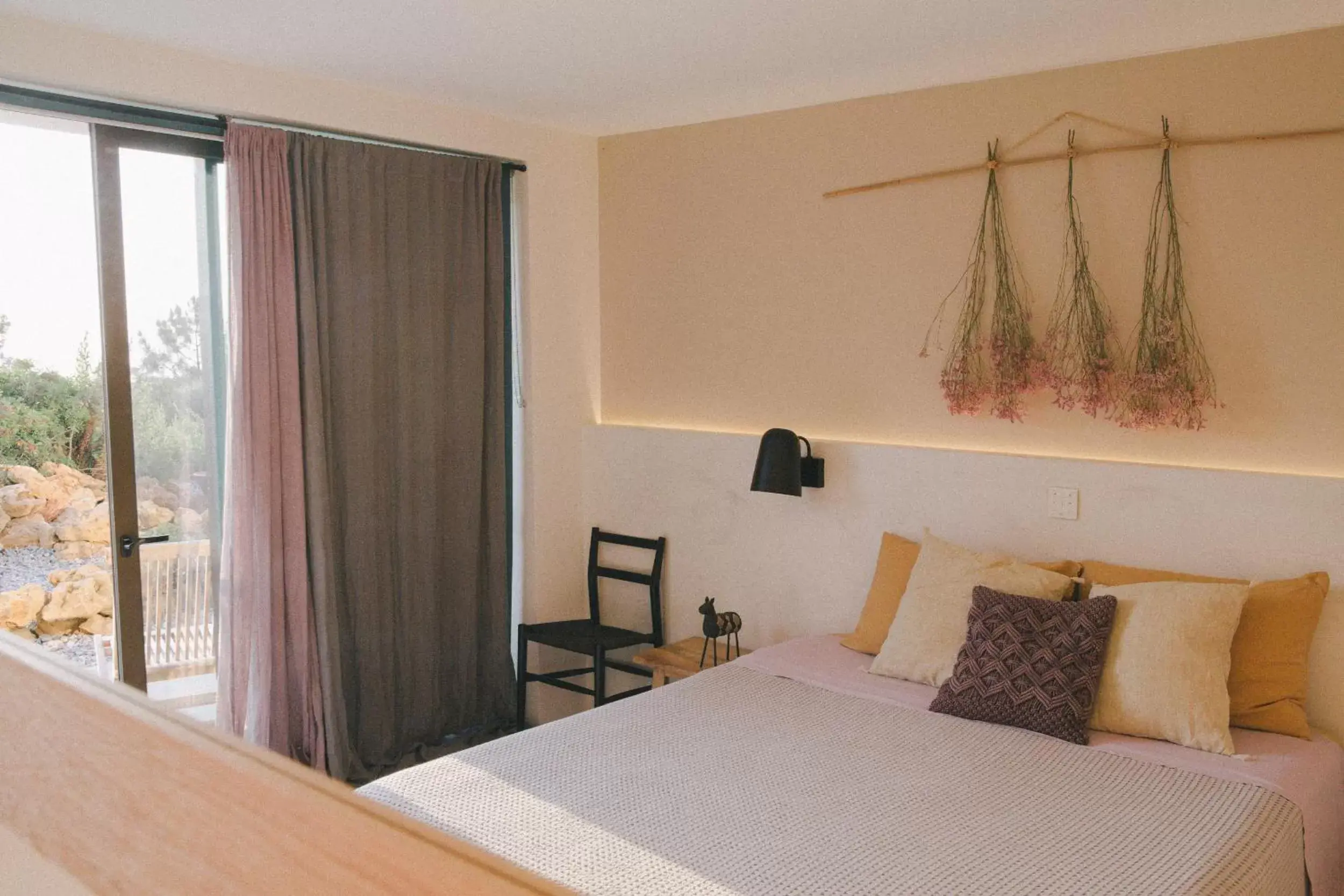 Double Room with Balcony and Sea View in Eco-lodge Villa Epicurea Double Room with Balcony and Sea View in Eco-lodge Villa Epicurea