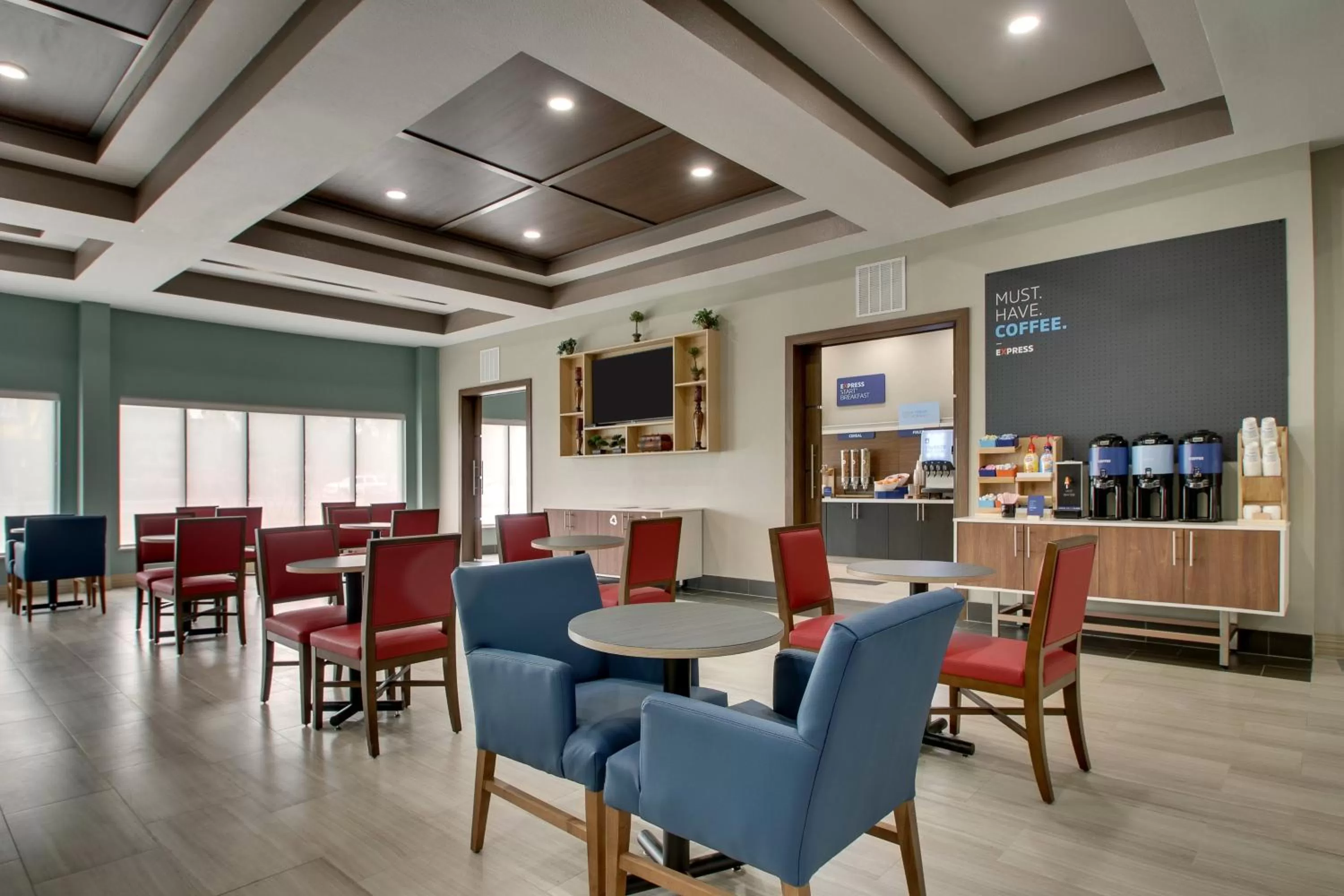 Breakfast in Holiday Inn Express & Suites Laurel by IHG