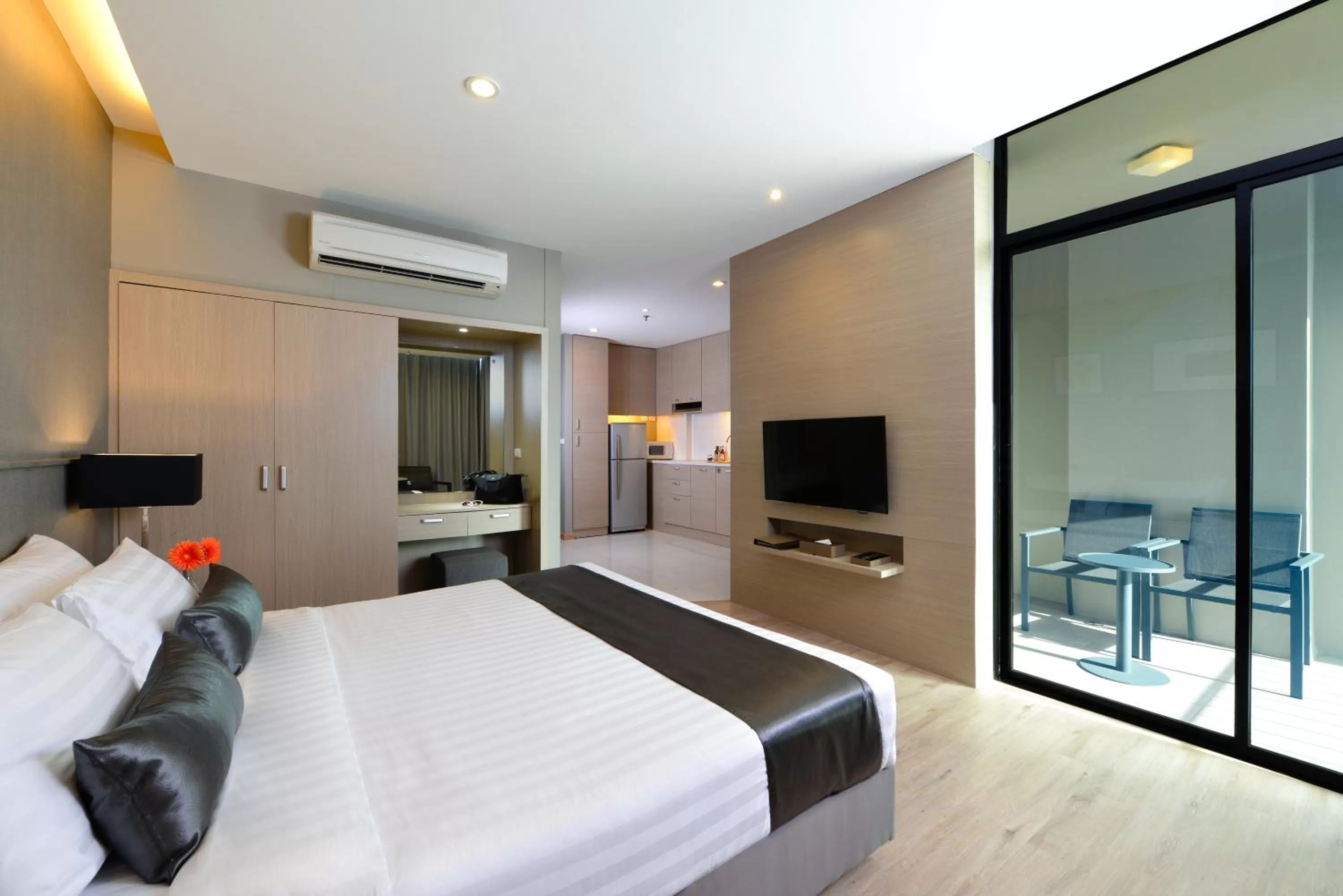 Living room, Bed in Altera Hotel and Residence by At Mind