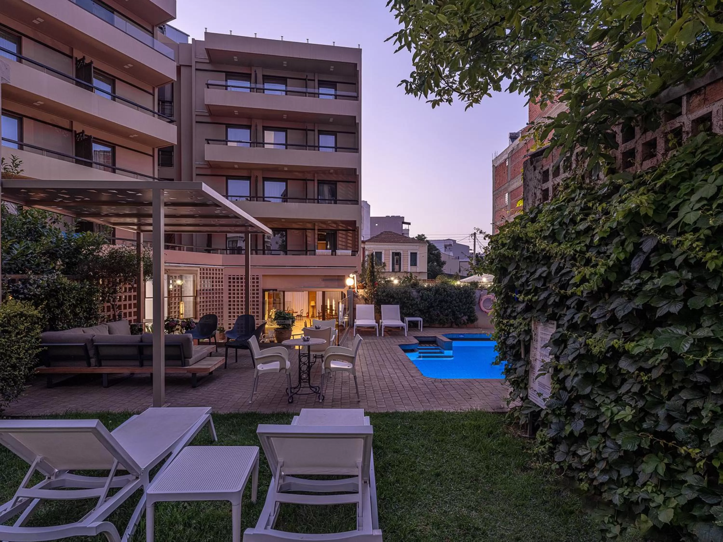 Pool view in Civitel Akali Hotel