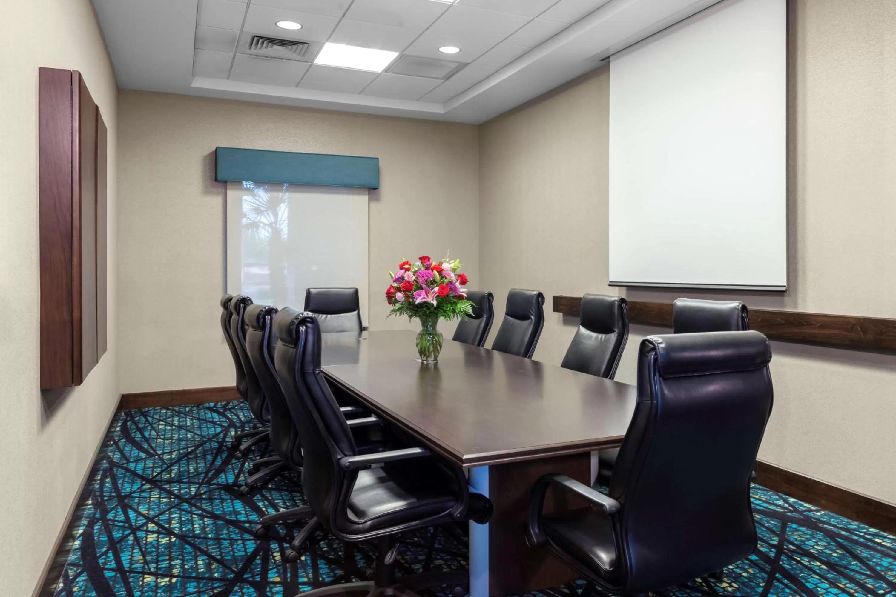 Meeting/conference room in Homewood Suites by Hilton Phoenix Airport South