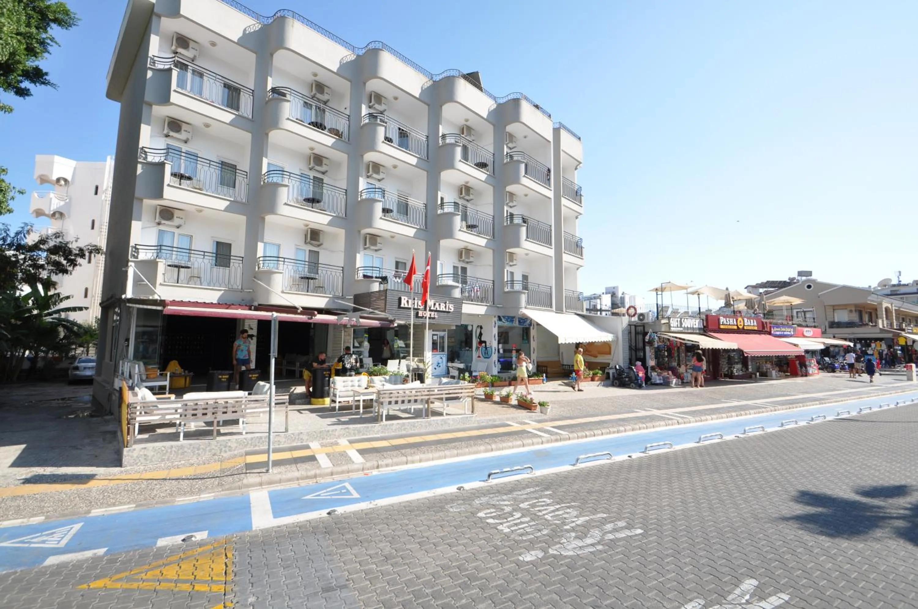 Property building in Reis Maris Hotel