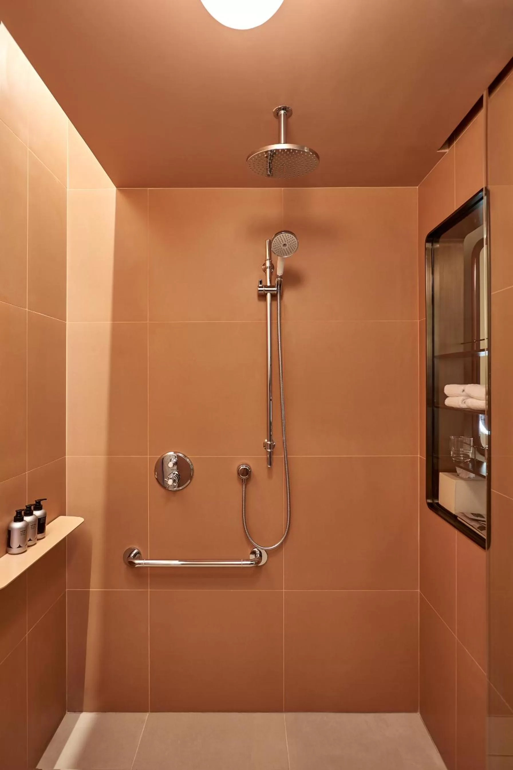 Shower in The Standard, Bangkok Mahanakhon