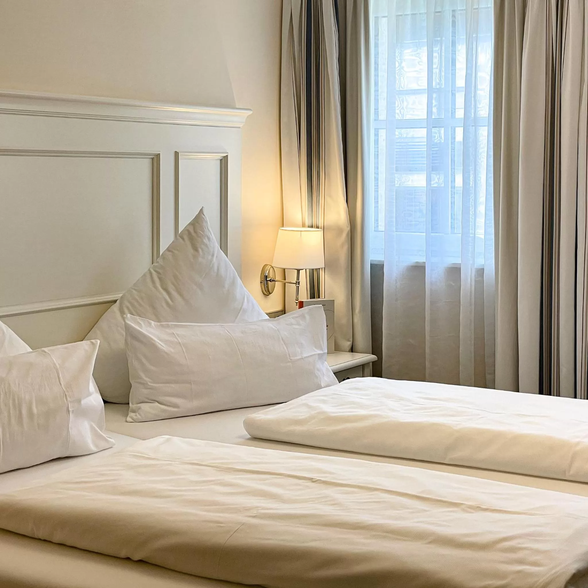 Photo of the whole room, Bed in Hotel-Restaurant Anne-Sophie