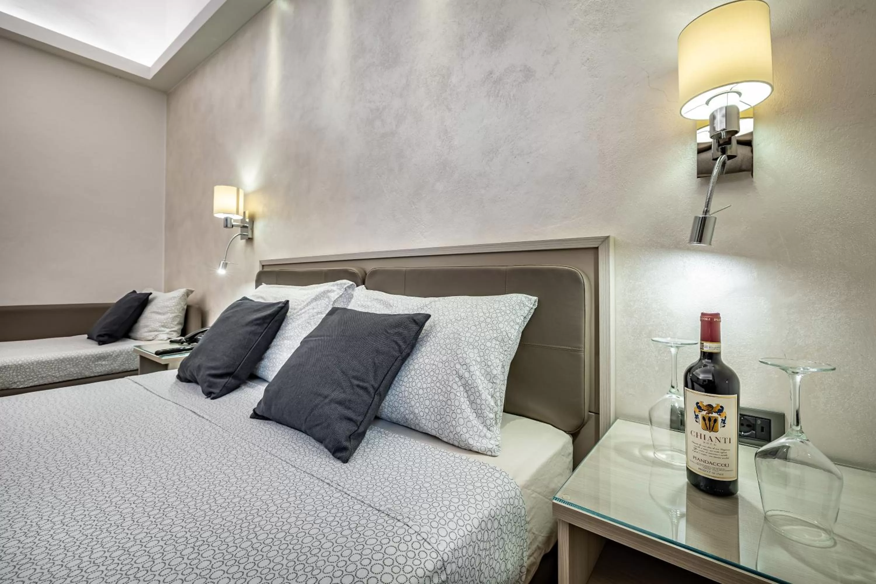 Bed in B&B Lorenzo de' Medici