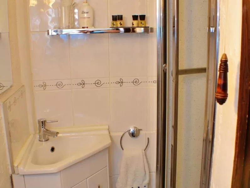 Bathroom in Church Villa B & B