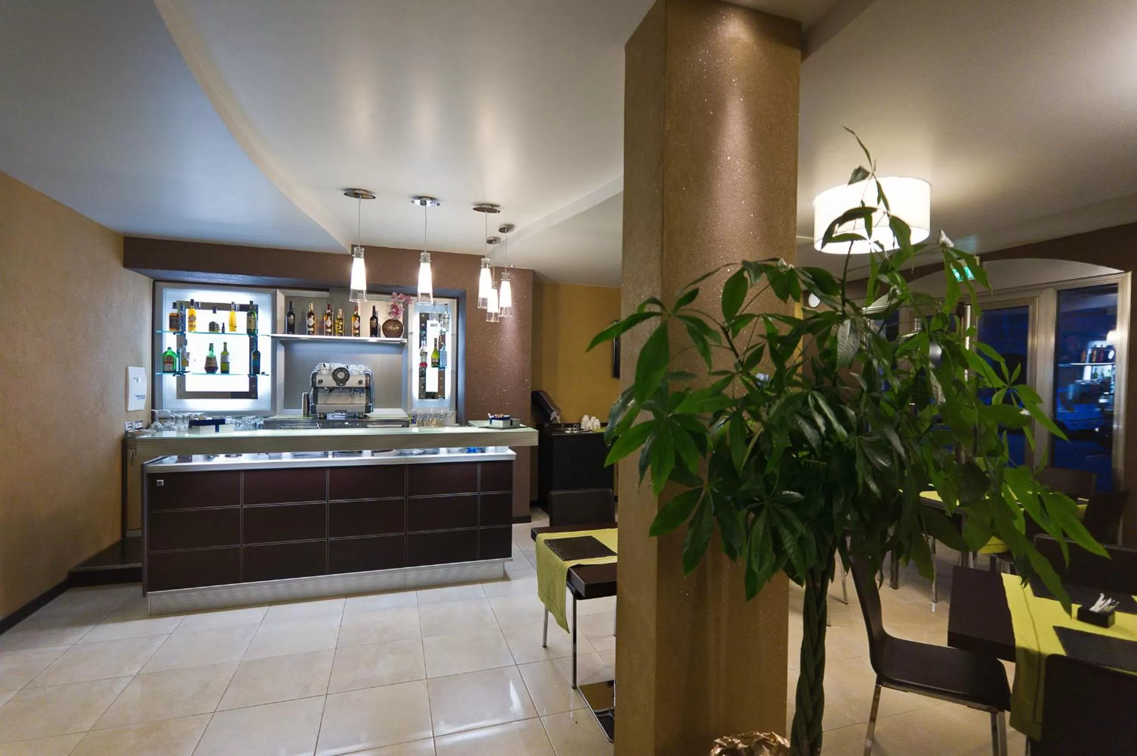 Lounge or bar in Melqart Hotel