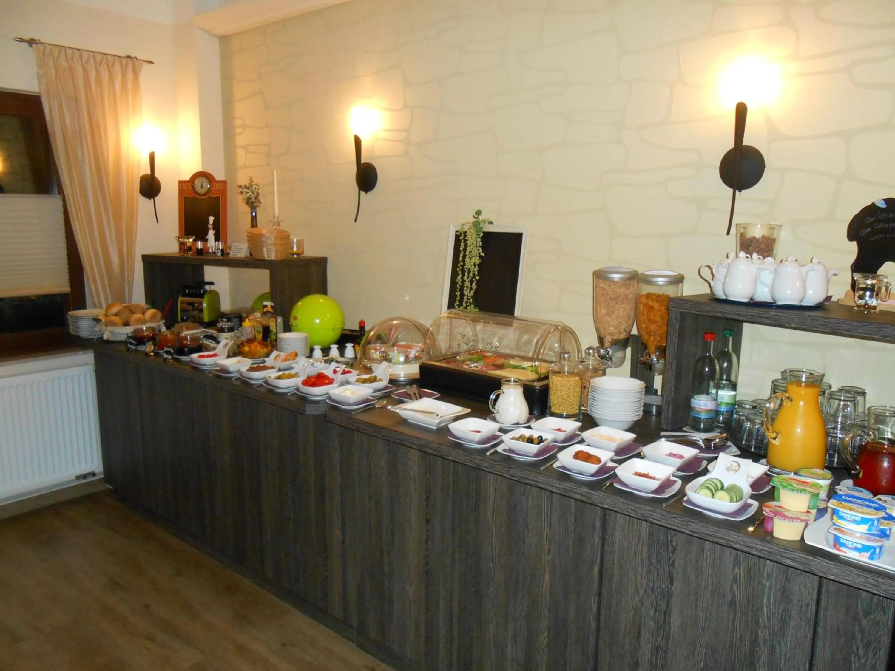 Food and drinks in Hotel Weisse Elster