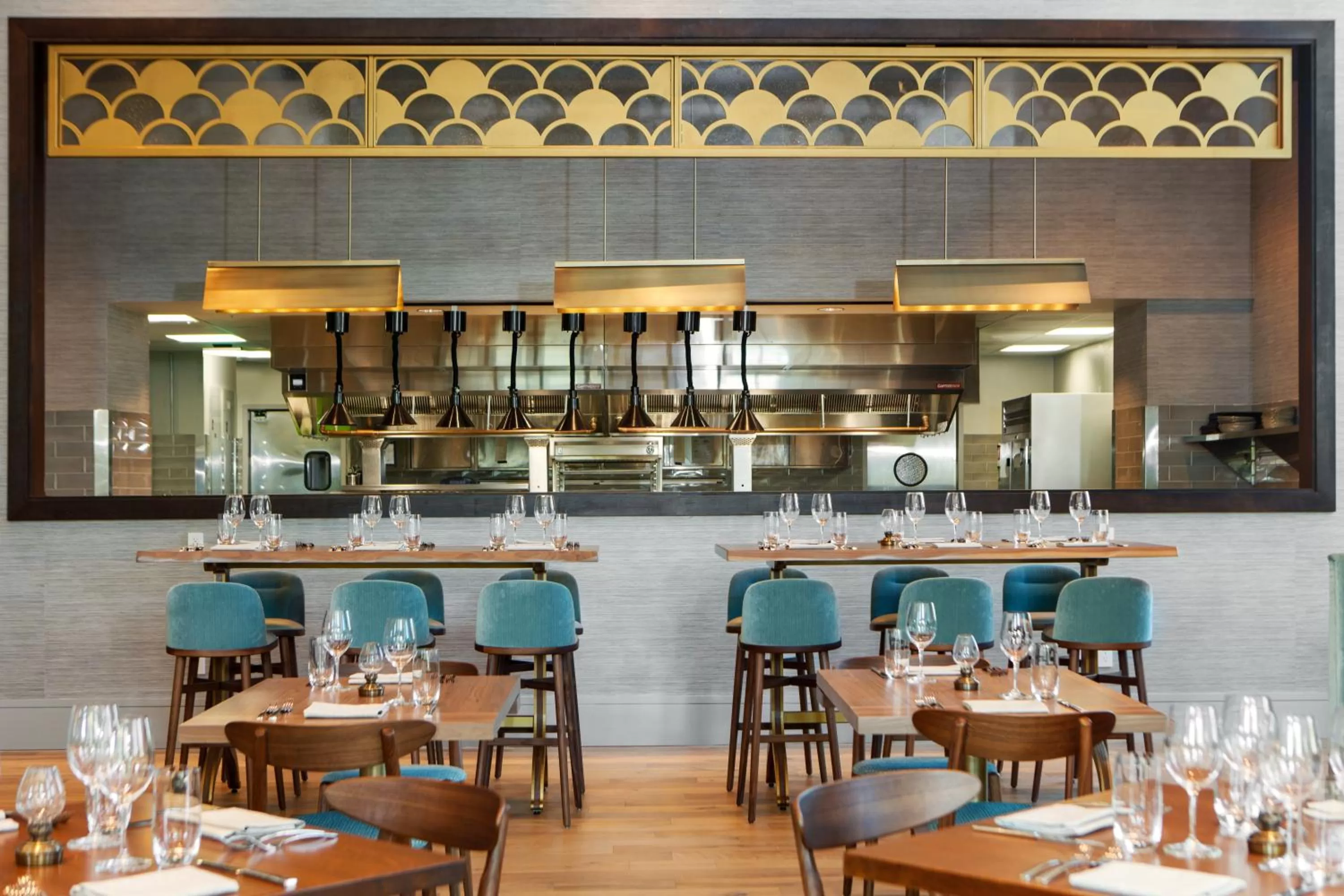 Restaurant/places to eat in Kimpton Hotel Arras by IHG