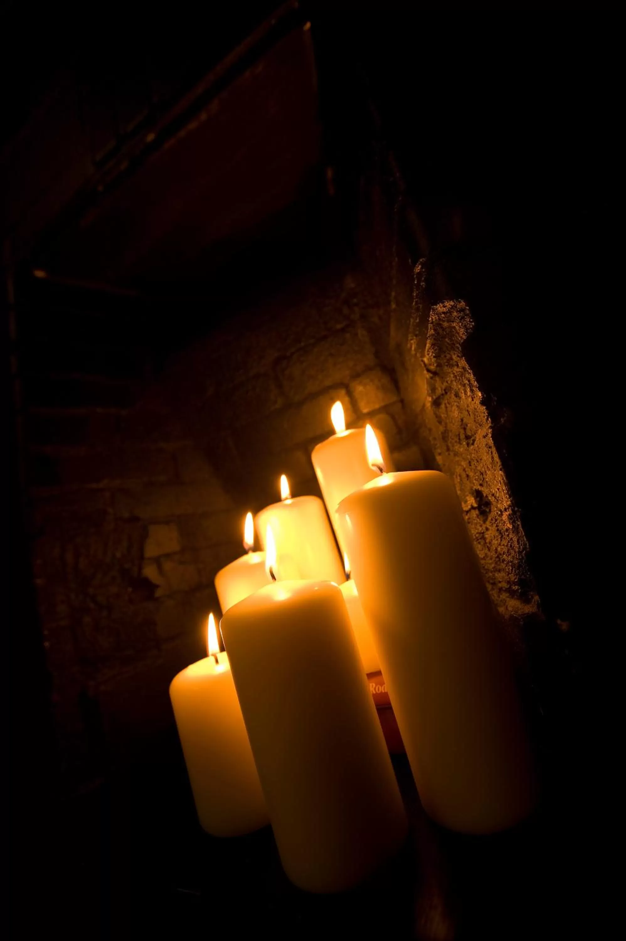 Decorative detail in The Winnock Hotel