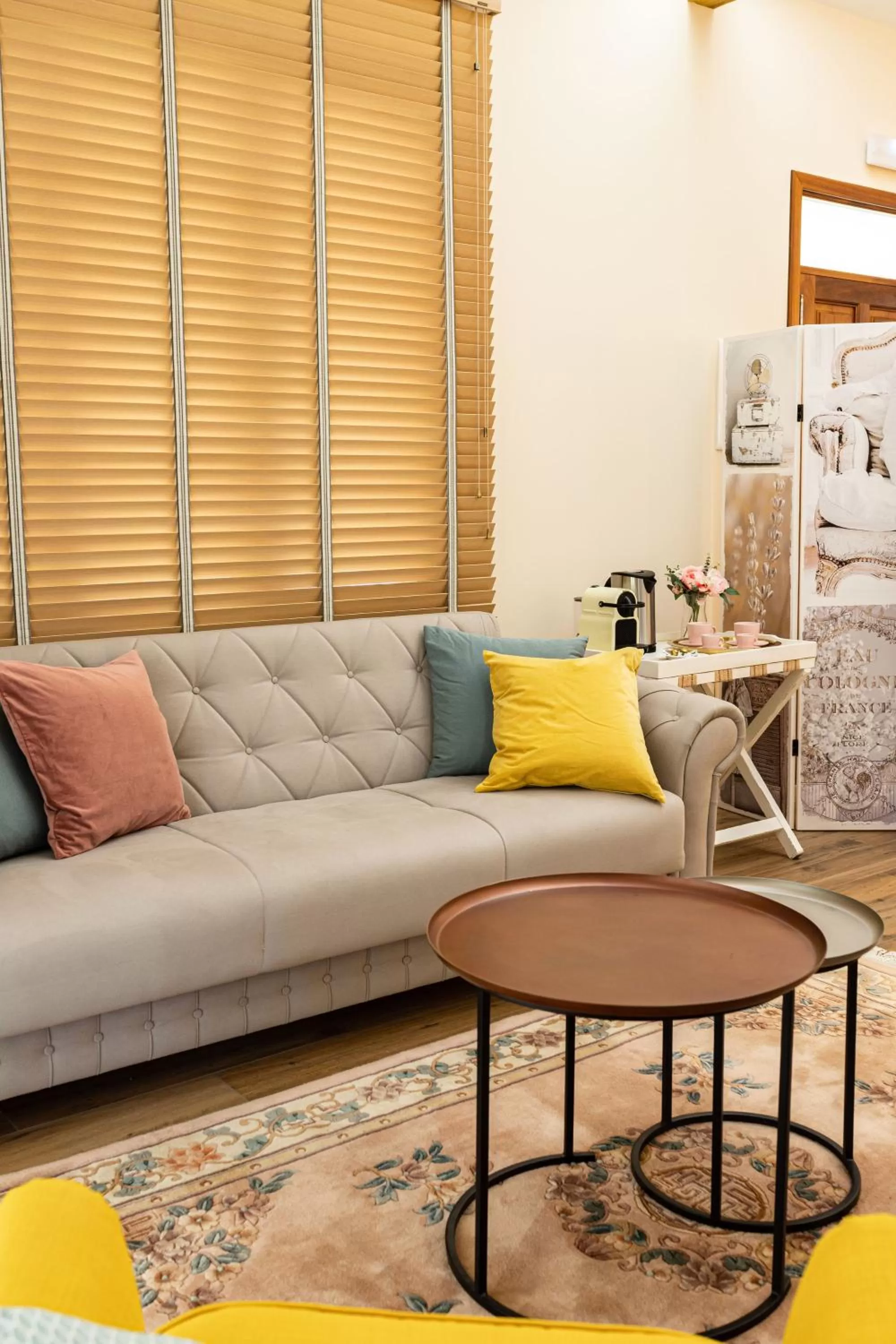 Seating area in Hotel Rural Ohana