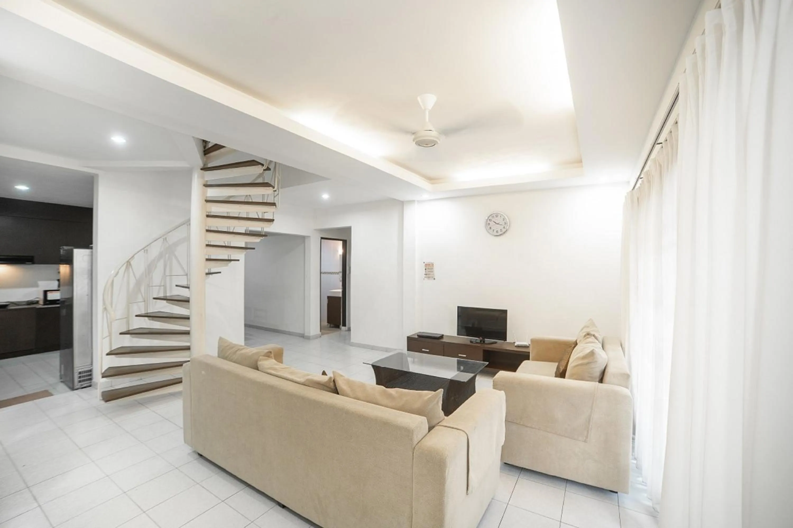 Living room in Nongsa Point Marina