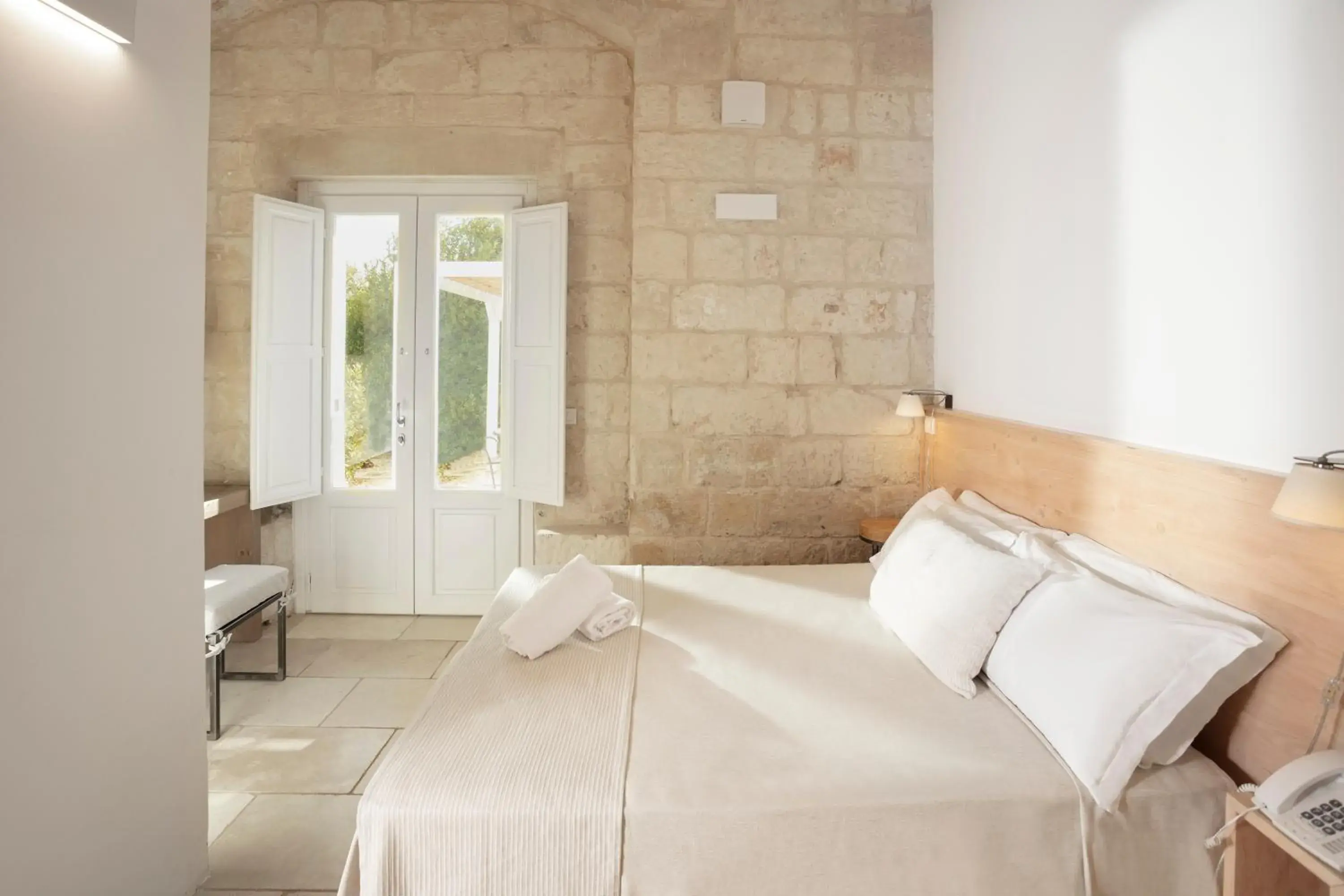 Large Suite in Masseria Mongiò dell'Elefante Large Suite in Masseria Mongiò dell'Elefante