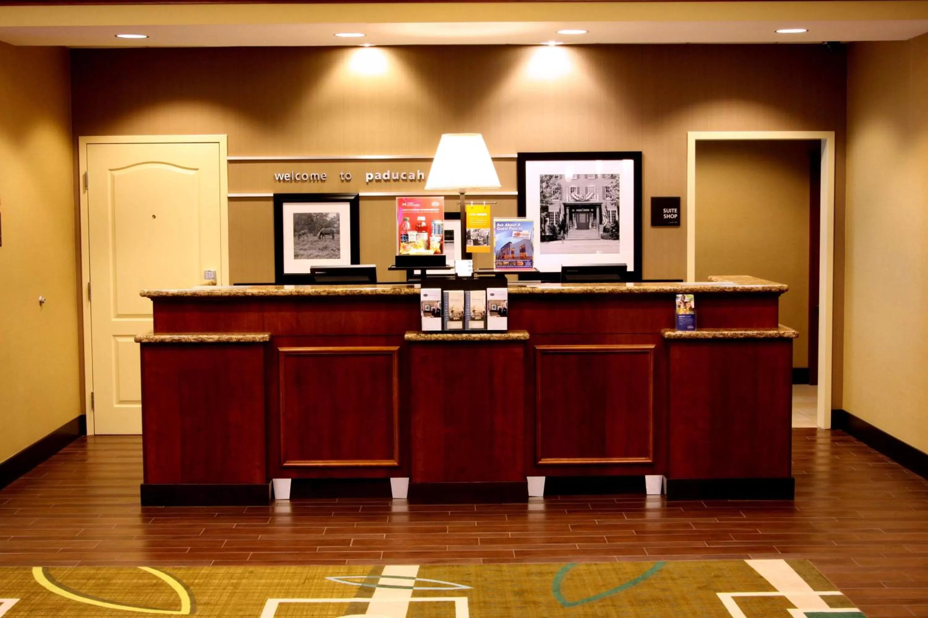 Lobby or reception in Hampton Inn & Suites Paducah