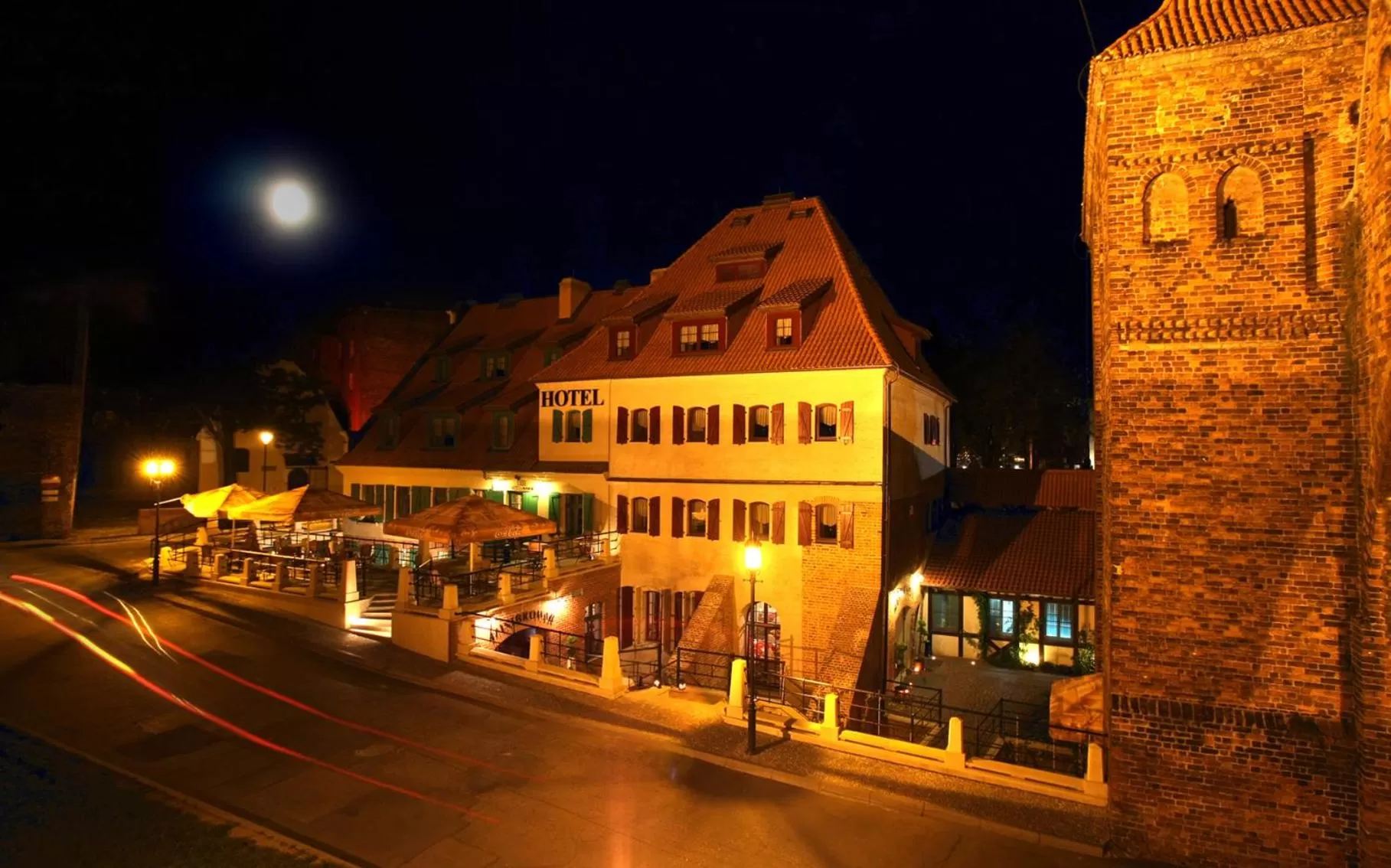 Property building in Hotel 1231