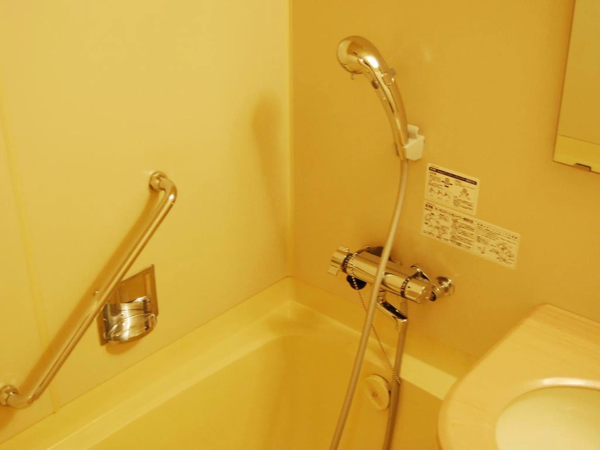 Shower in HOTEL LiVEMAX Osaka Namba