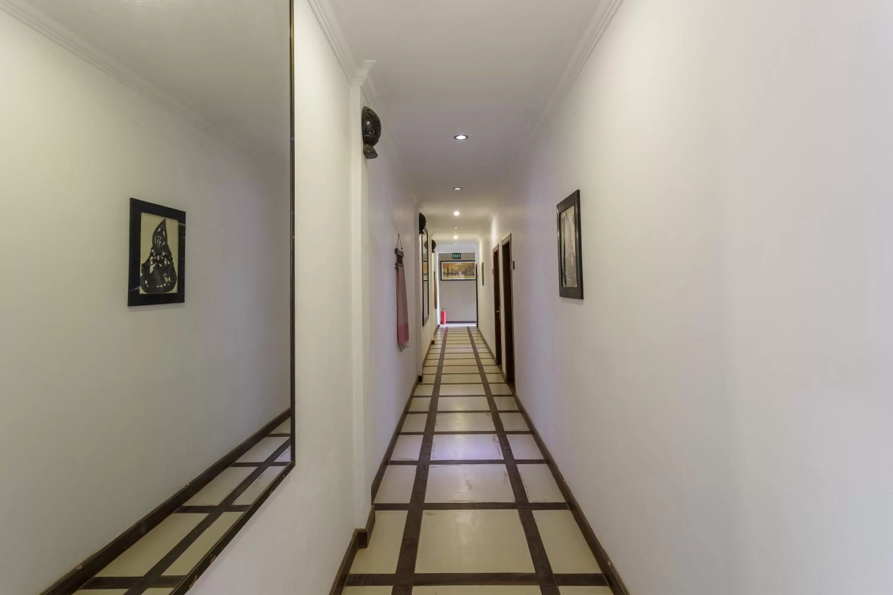 Decorative detail in La Villa du Bonheur