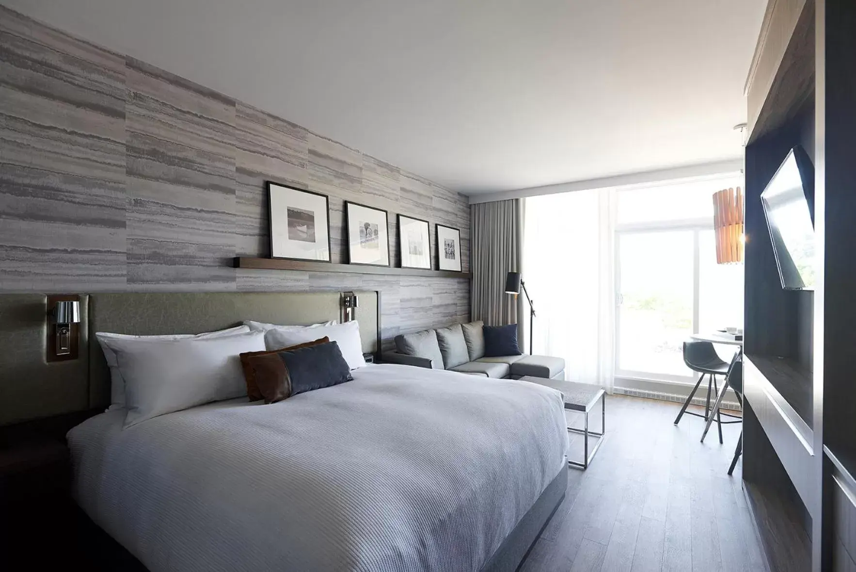 King Room with Lake View in Entourage sur-le-Lac King Room with Lake View in Entourage sur-le-Lac