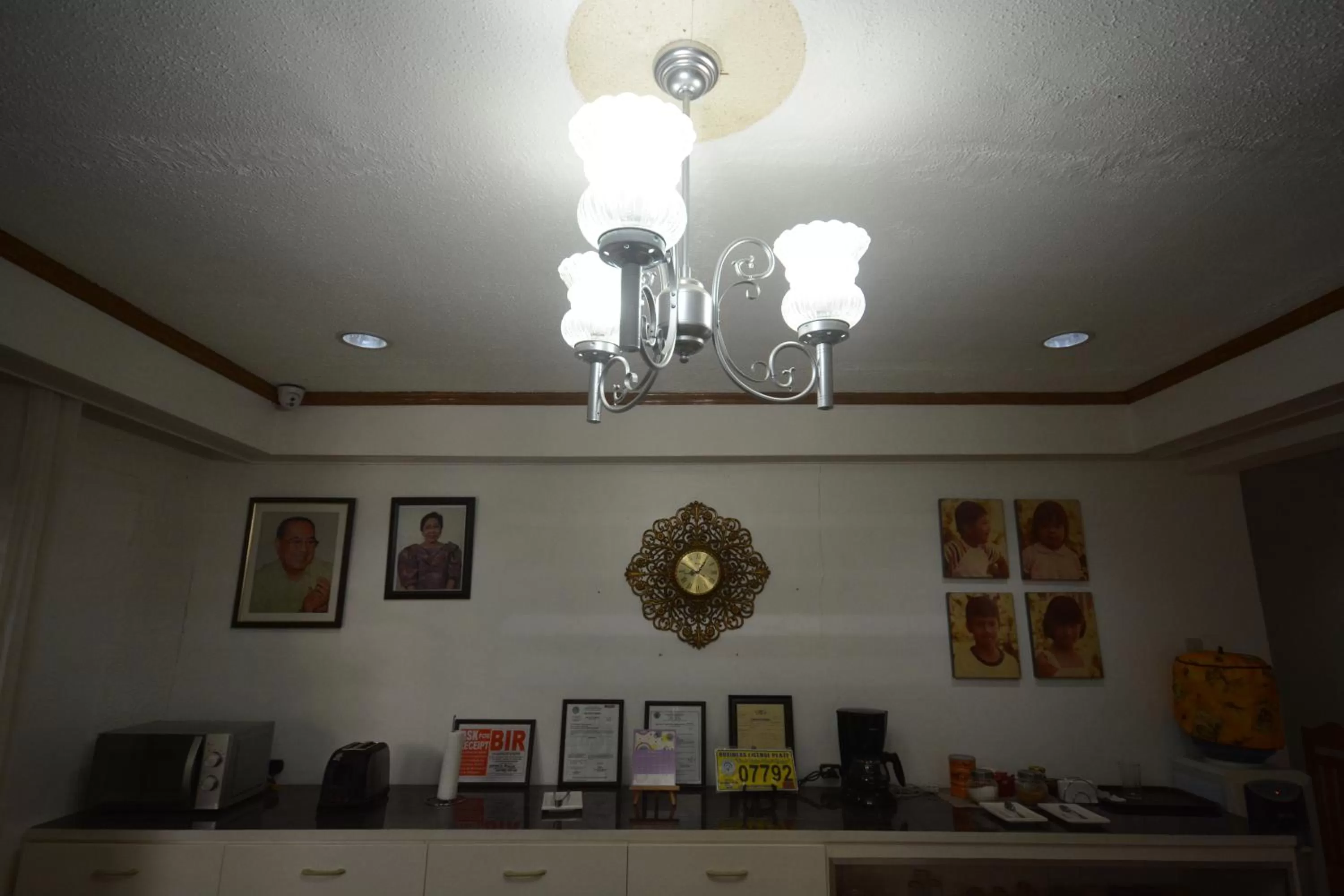 Coffee/tea facilities in Amor's Place