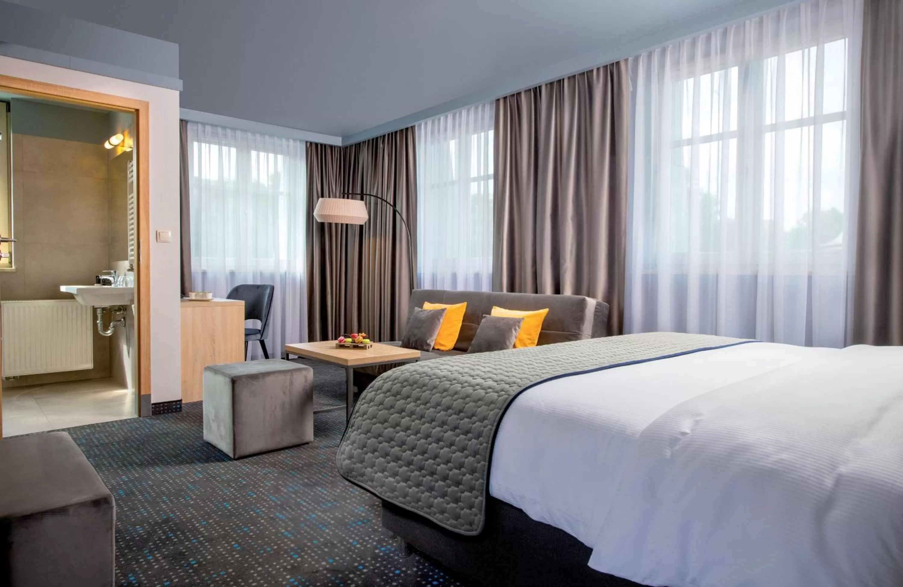 Photo of the whole room, Bed in Leonardo Boutique Hotel Krakow Old Town