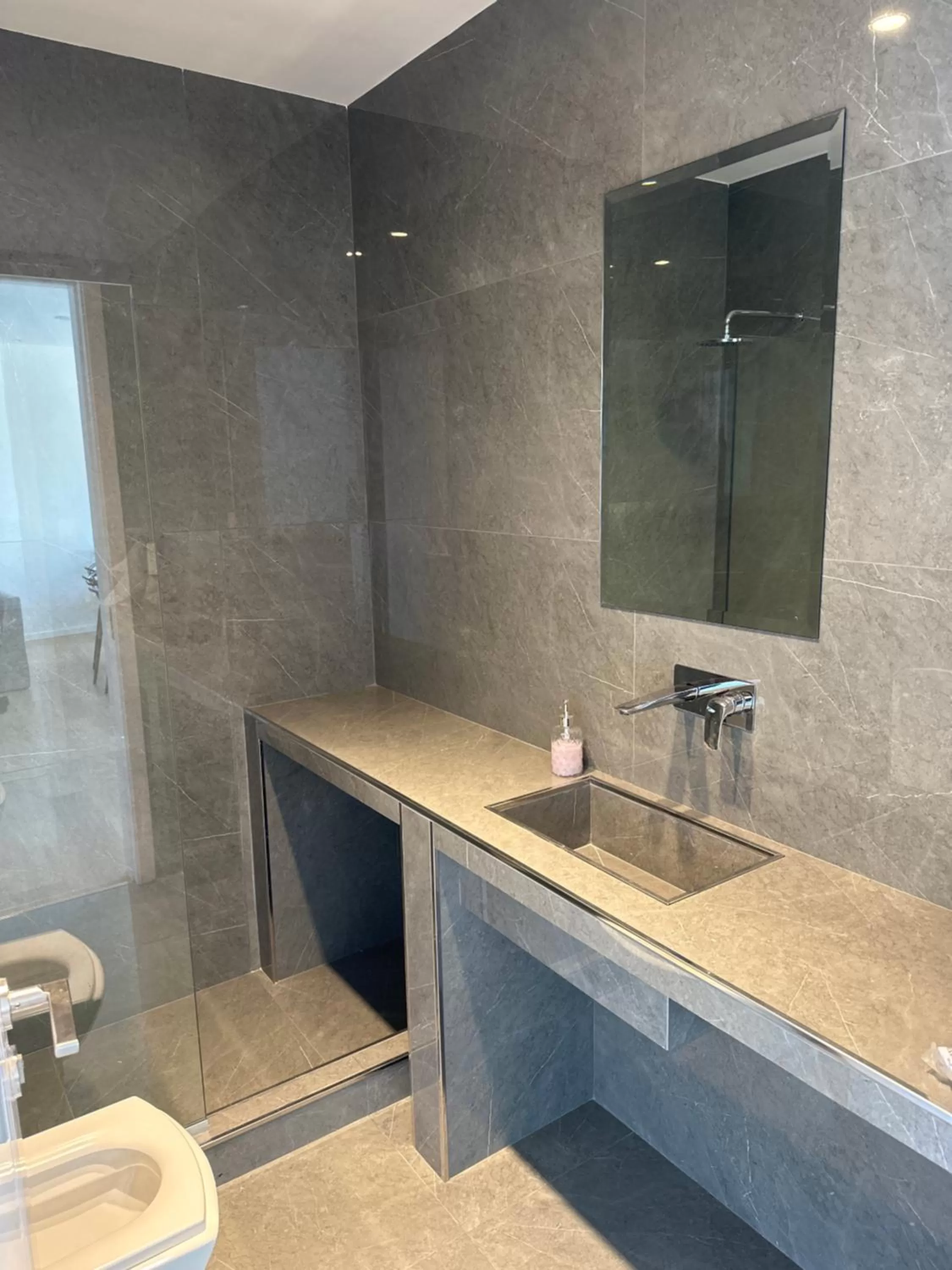 Shower in Purobaires Hotel Boutique