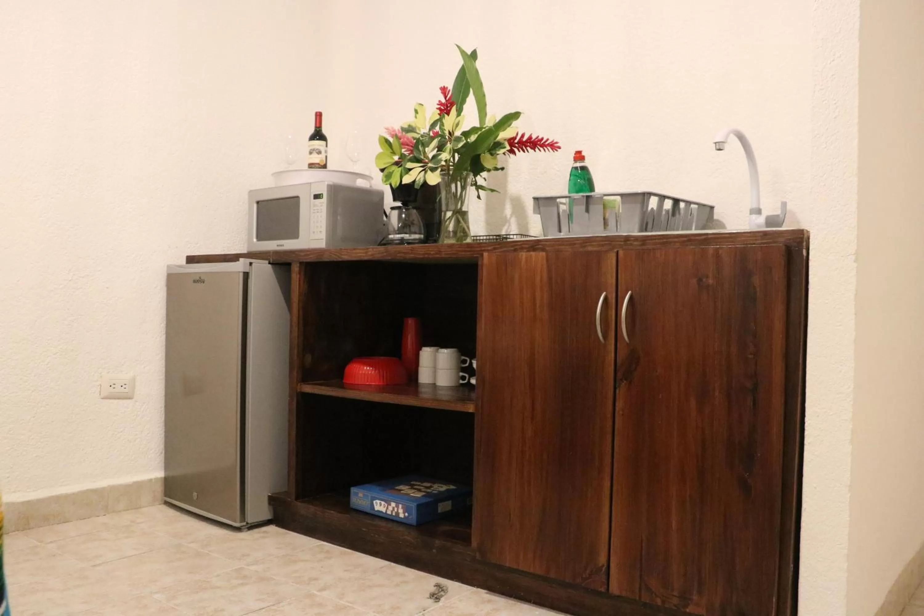 Coffee/tea facilities in Hotel Villas Colibrí Suites & Bungalows