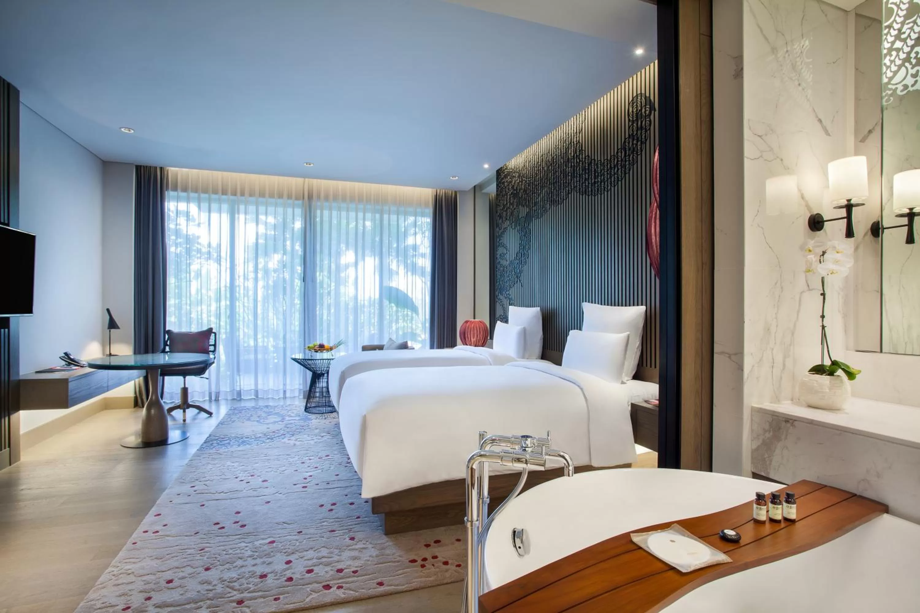 Bathroom, Bed in Pullman Ciawi Vimala Hills Resort