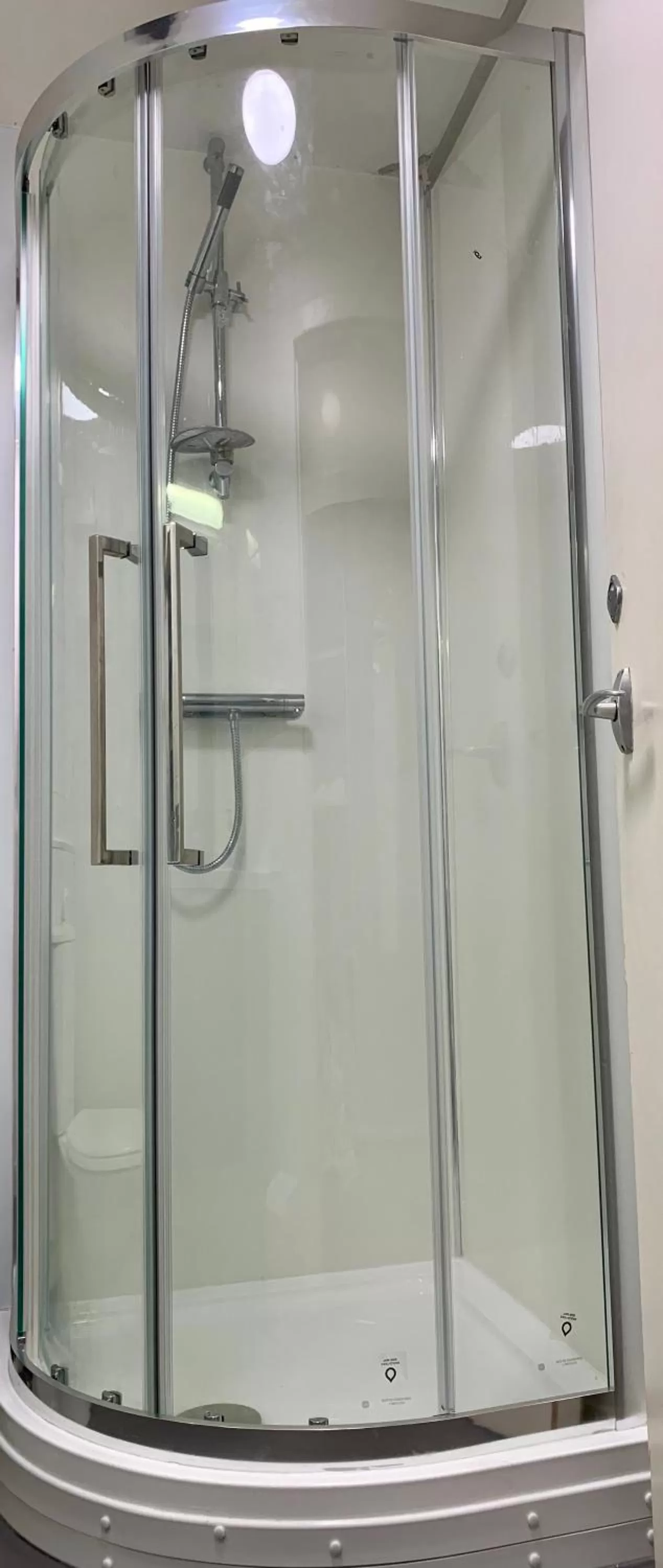 Shower in Northumberland Hotel