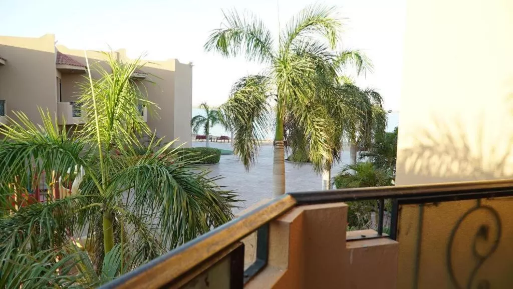 Property building in منتجع الاحلام ينبع & Alahlam Resort Yanbu