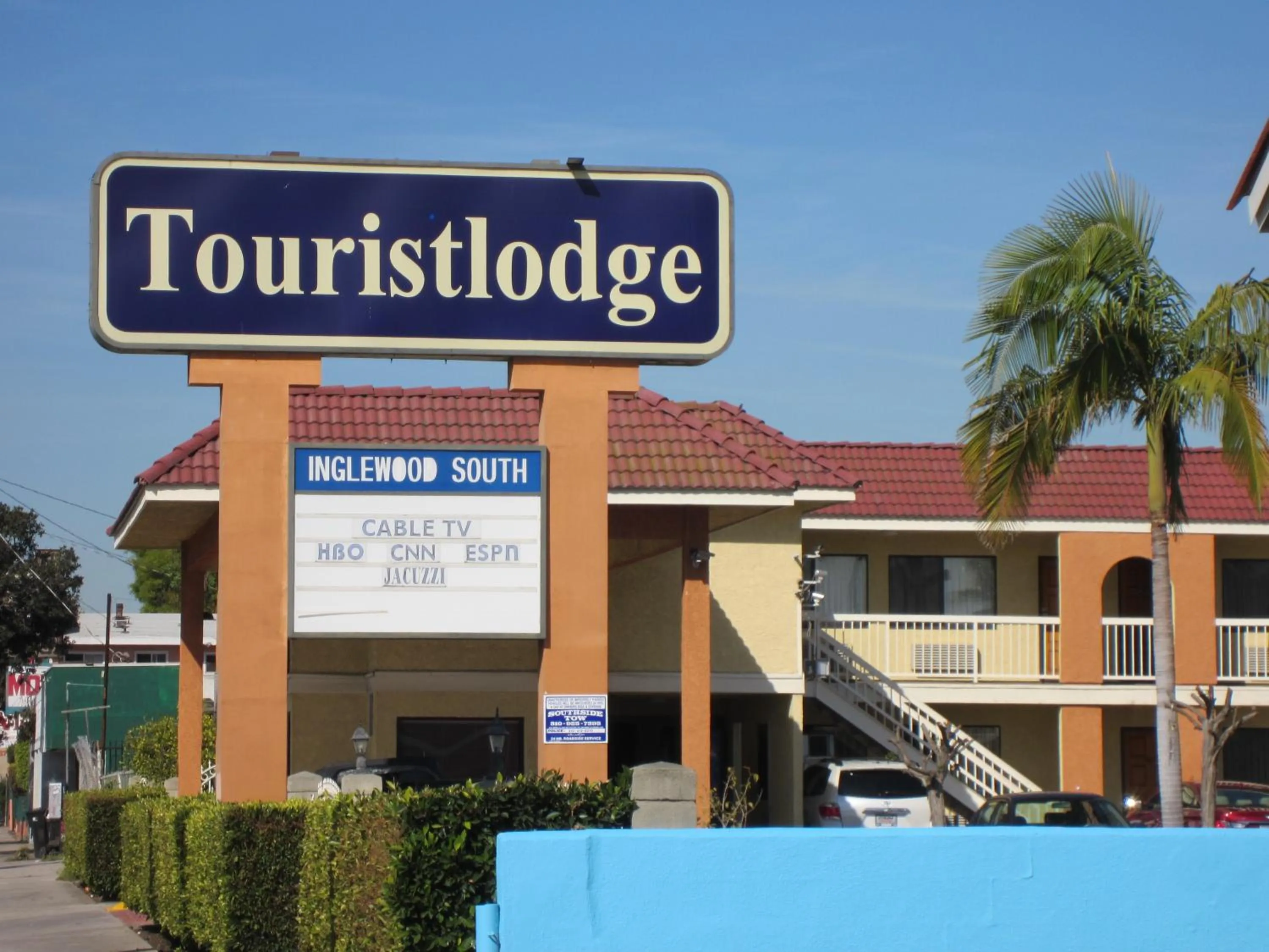 Facade/entrance in Touristlodge
